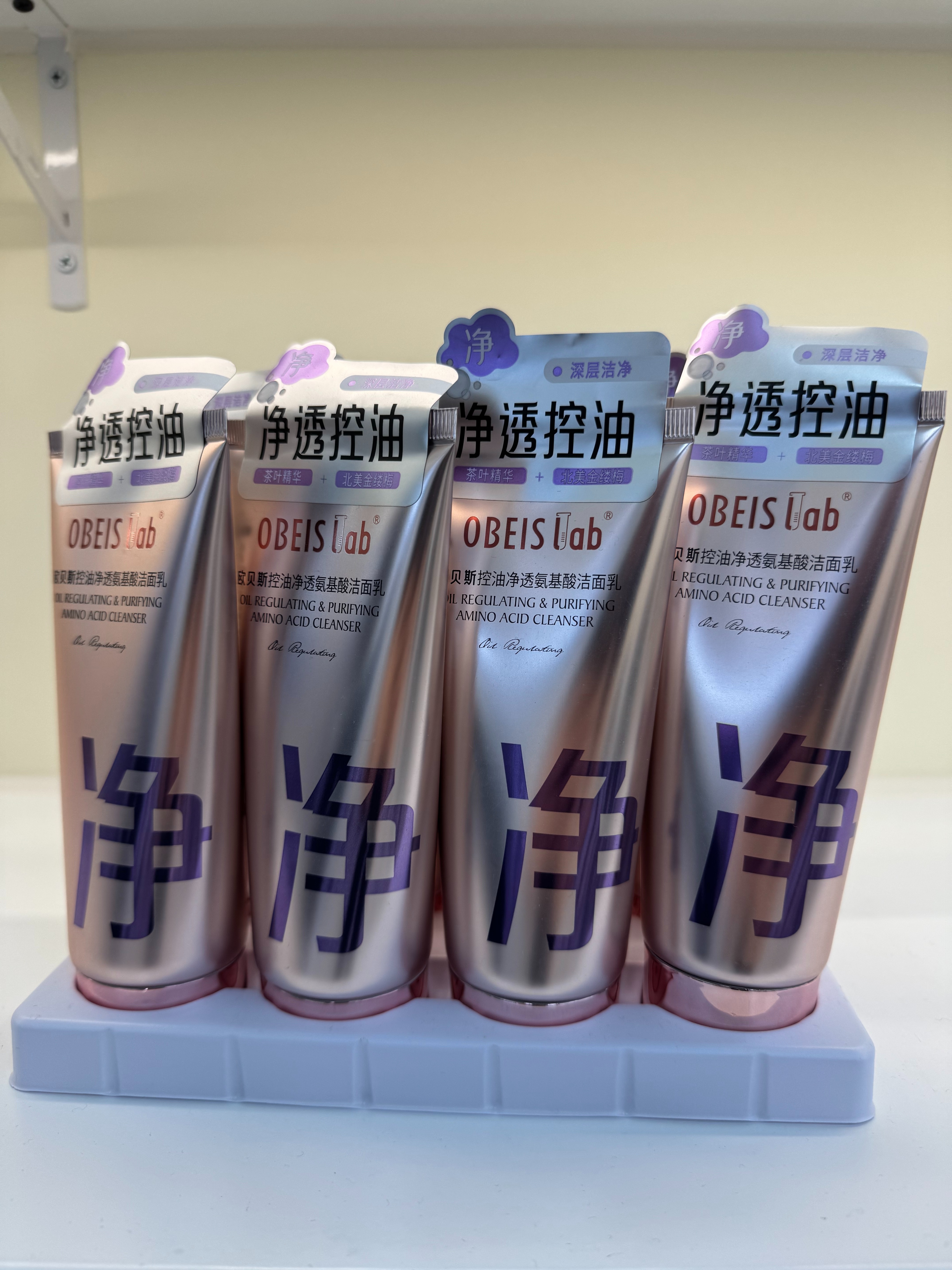 OBEIS欧贝斯水平衡莹透洁面乳洗面奶欧贝斯水平衡莹透洁面乳洗面奶 details Picture