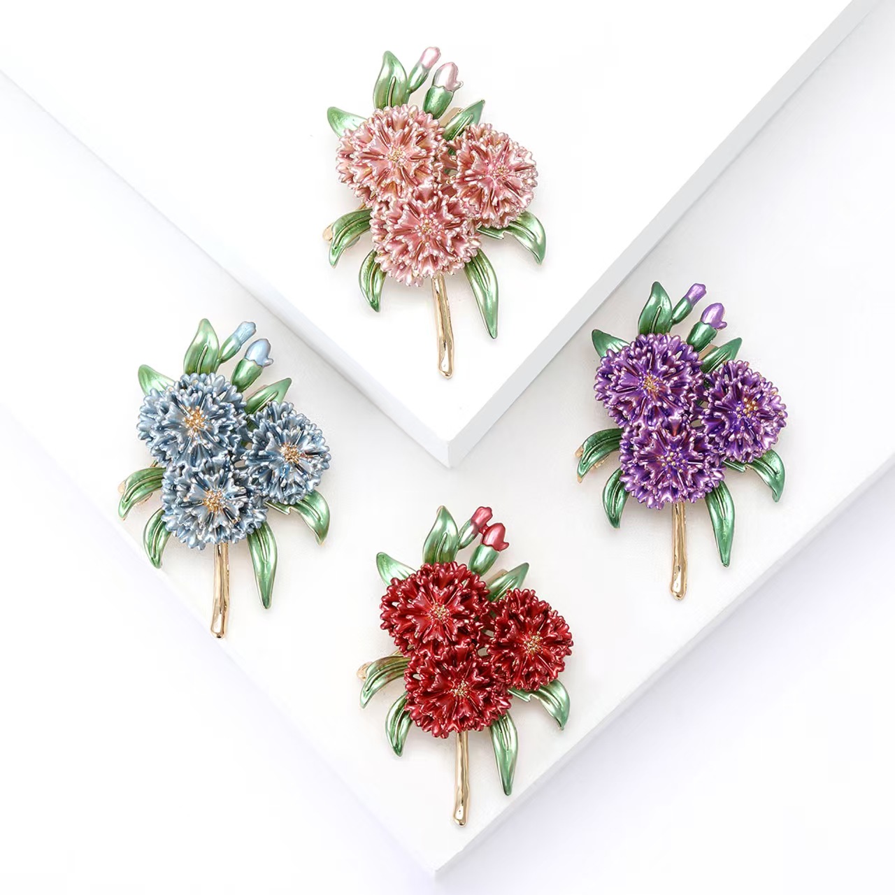 Exquisite and light luxury oil-dripping hydrangea brooch, fashionable and versatile, elegant and high-end lady's brooch accessory pin