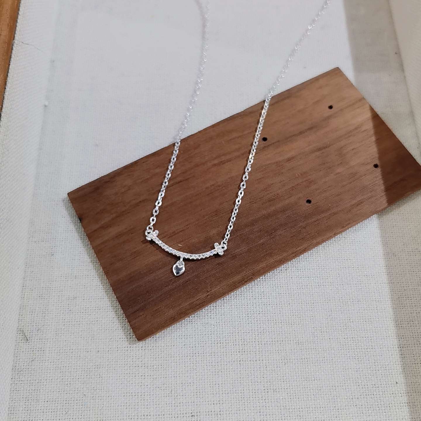 S990 Pure silver Smiling Heart Necklace detail image 3
