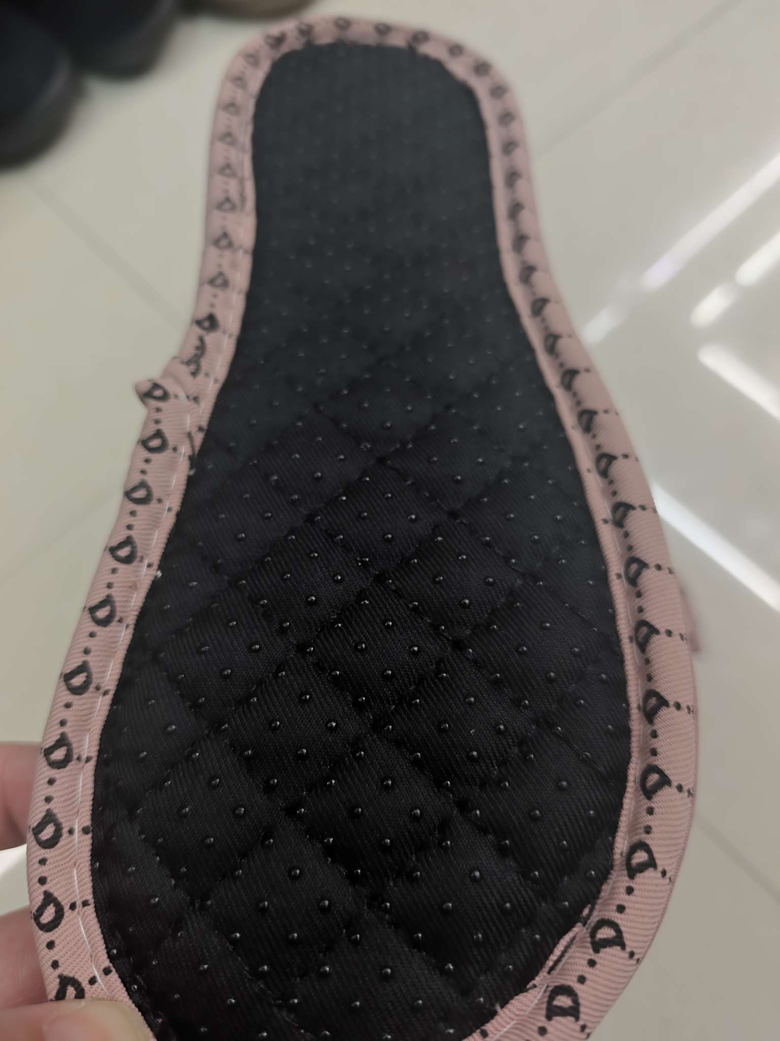Bowknot fabric silent Home Lady washable slippers Letter fabric bottom slippers Home slippers Indoor slippers Cotton silent slipper detail image 4