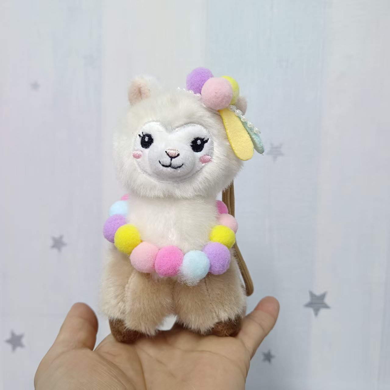 Starting batch: 4-inch plush trinkets with colorful balls, alpacas, creative designs, claw machines, dolls, key pendants, car schoolbags, hanging decorations, gifts, cartoon transformation keychains, dressing-up dolls, hanging trinkets, plush toys, cute wholesale Specification image