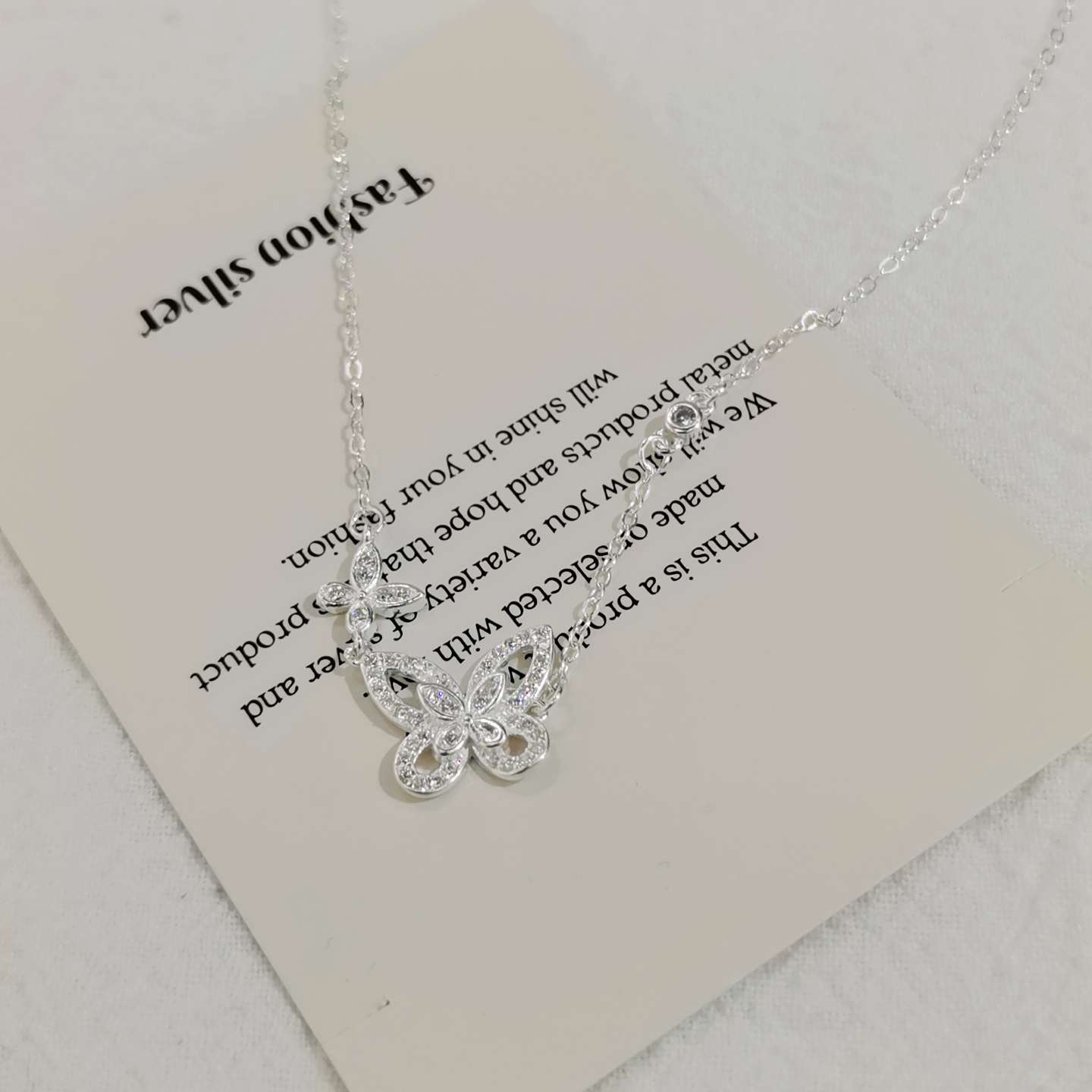 S990 Bubble Butterfly Micro-inlaid Necklace Item Picture