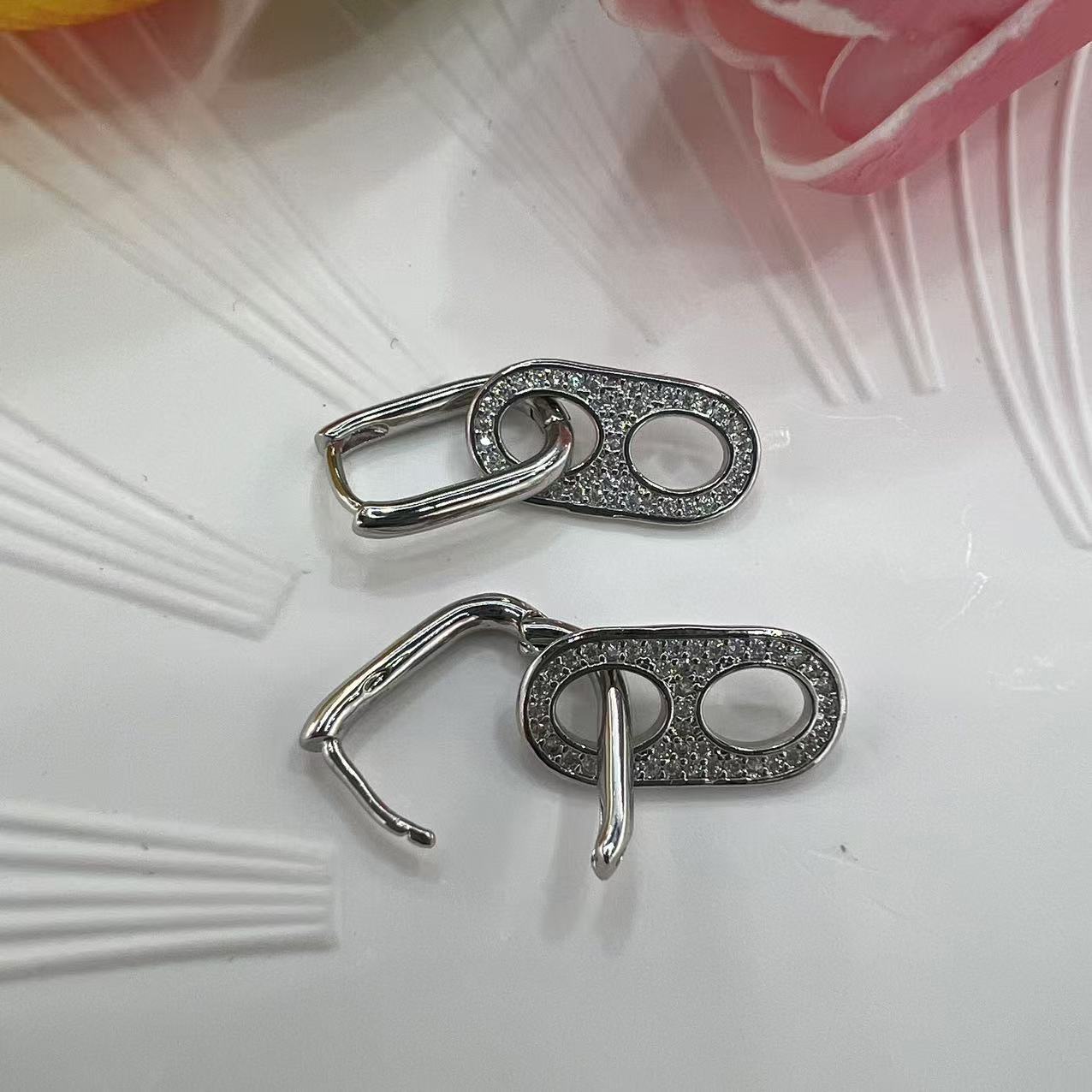 New trendy and creative round zircon ear buckles, simple silver needle ear studs, women's pure copper gold-plated all-purpose teardrop earrings Specification image