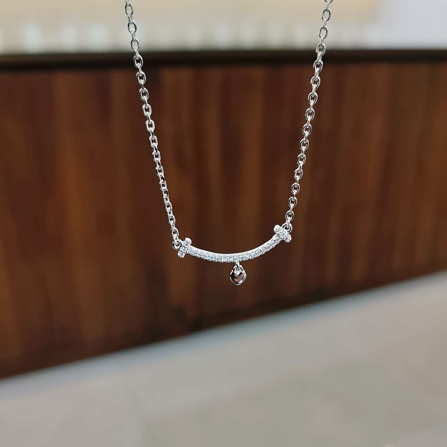 S990 Pure silver Smiling Heart Necklace S990 Pure silver Smiling Heart Necklace