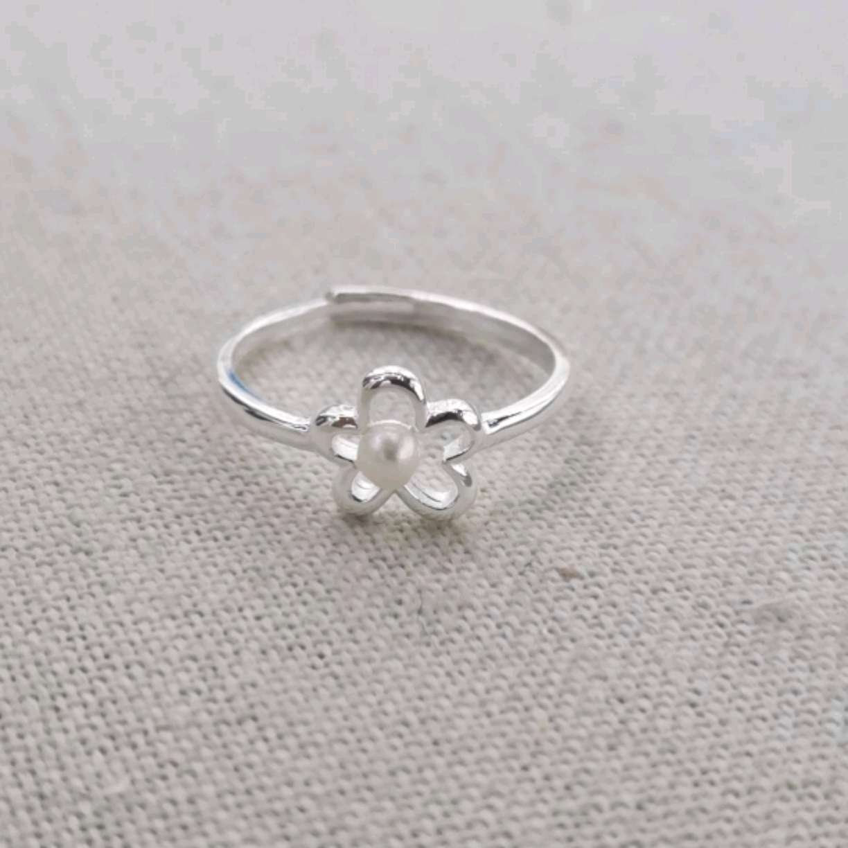 990 pure silver light luxury niche design index finger ring flower pearl ring for women
