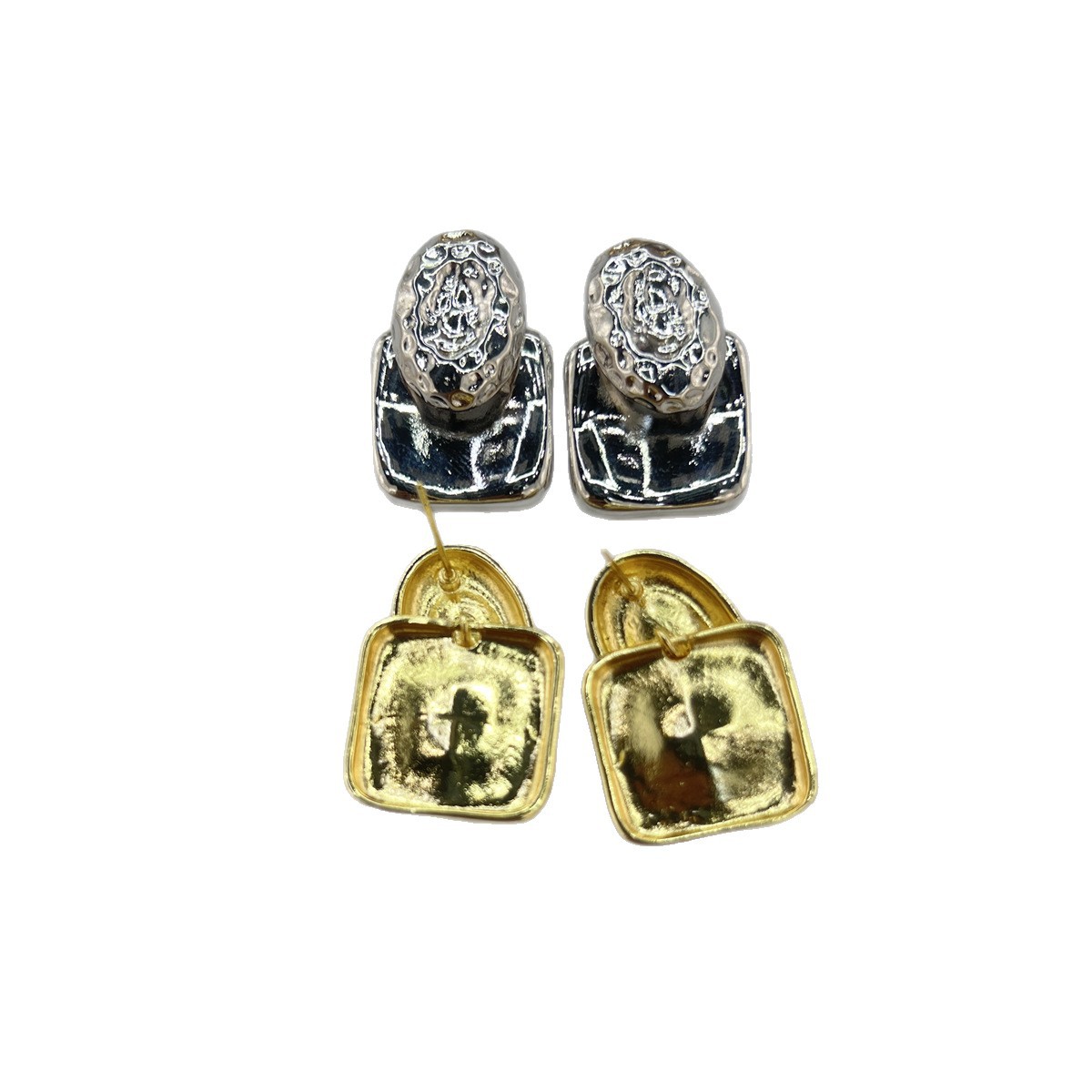 The new 925 silver needle earrings with a geometric texture and pleated design from Dongdaemun, South Korea, are fashionable, simple and versatile Item Picture