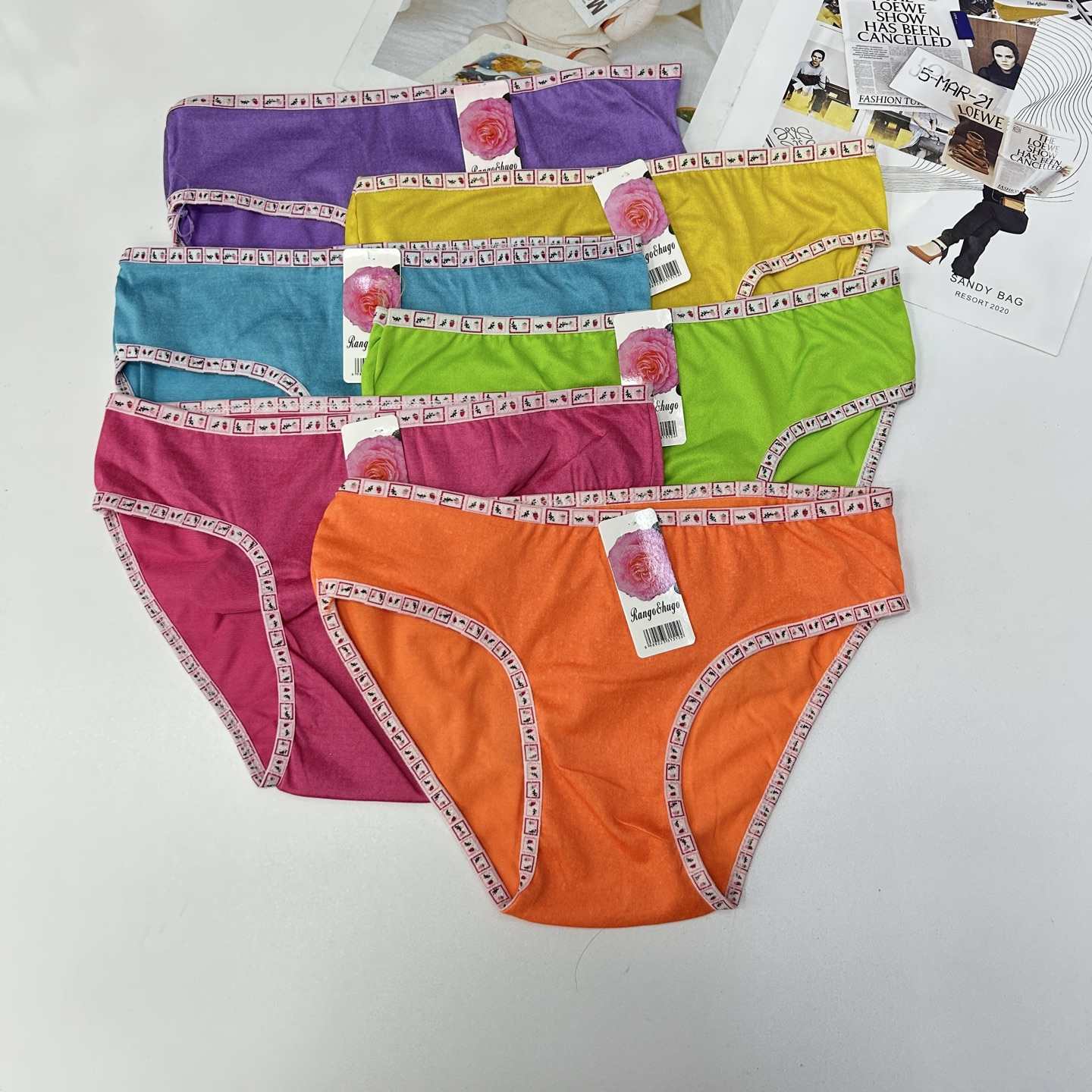 DD-551-27 #L Export Underwear, Women's underwear, Milk silk-screen printed women's underwear, Sexy hemmed women's underwear, women's briefs, underwear, QNI Item Picture