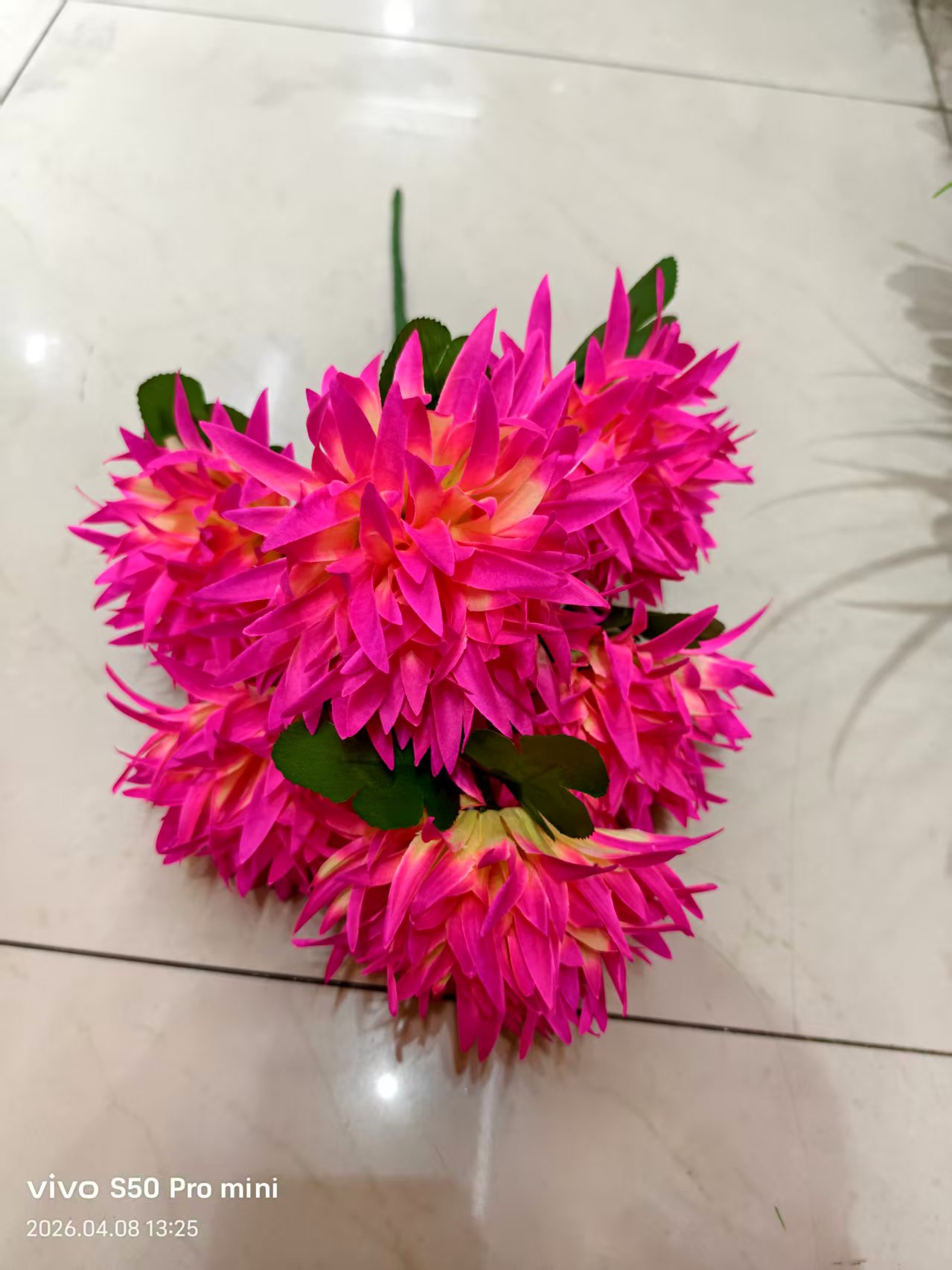 仿真花/装饰花/塑料花假花/假花/家饰塑料花产品图
