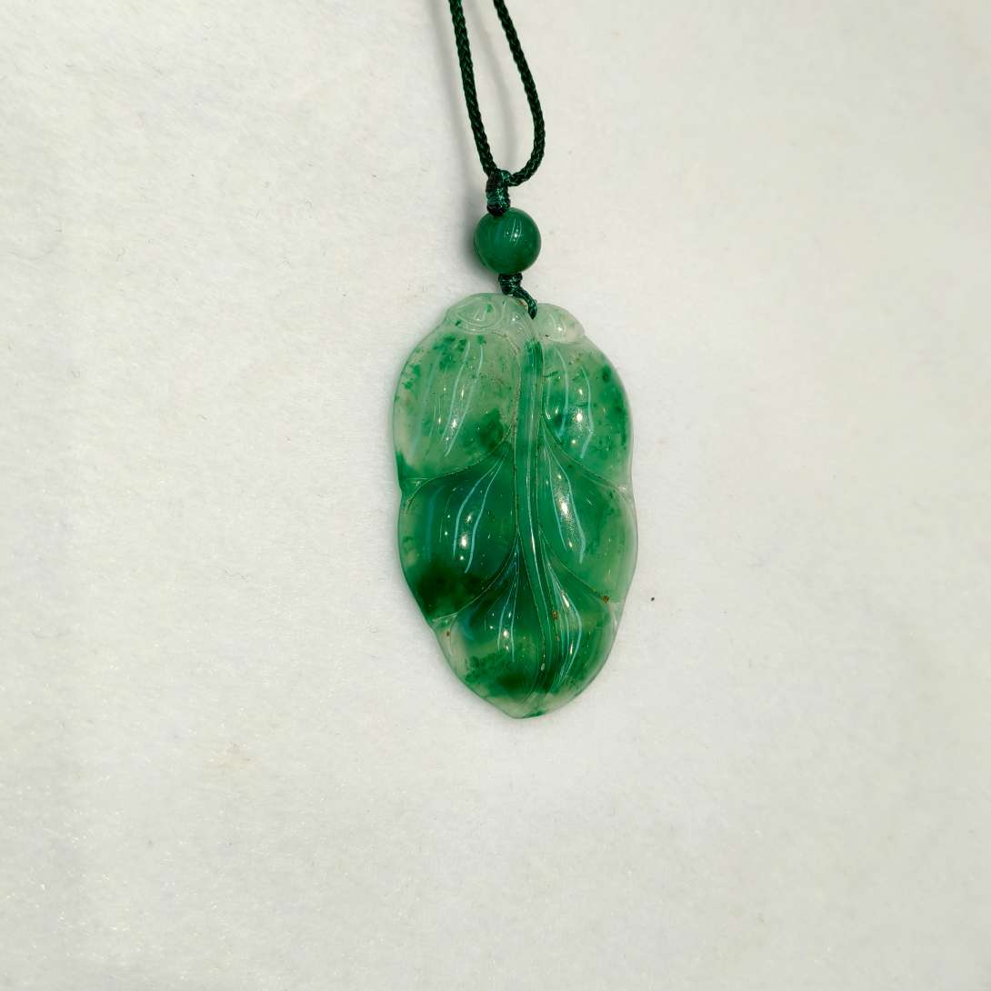 "Smoke and Rain Non-jadeite Pendant, high-end African jadeite natural jade pendant, large pendant for family business. detail image 6