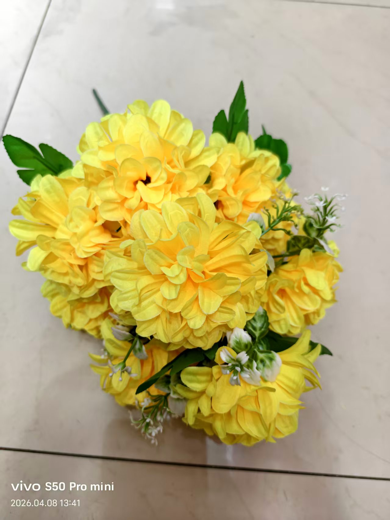 批发10头菊花仿真花假花塑料花DIY装饰花把花家饰塑料花清明祭祀用手工花复活节用品详情1