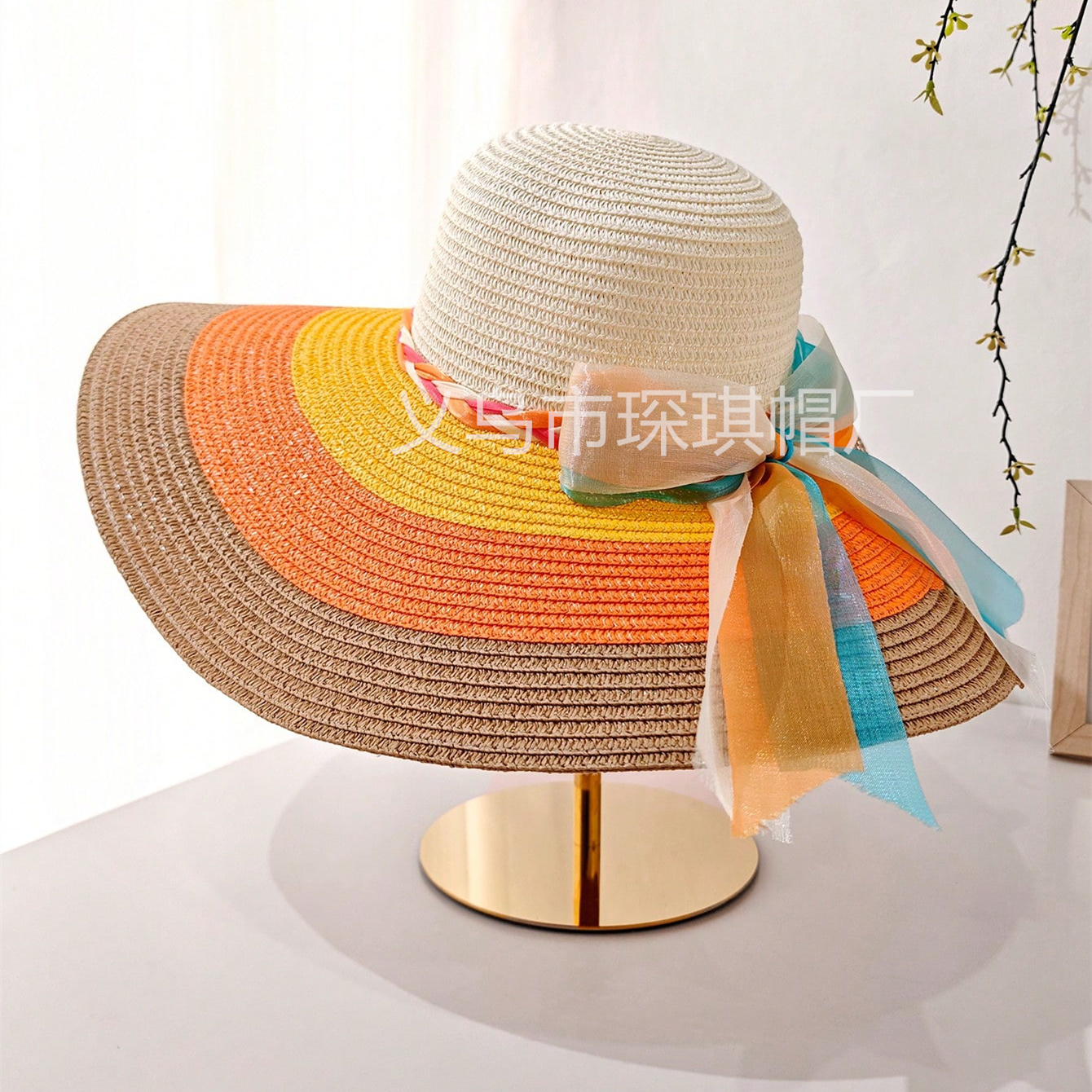 New cross-border bestsellers: Women's summer wide-brimmed straw hats, colorful striped straw woven hats, bow ribbon sun hats, seaside vacation and outdoor travel sun protection hats Item Picture