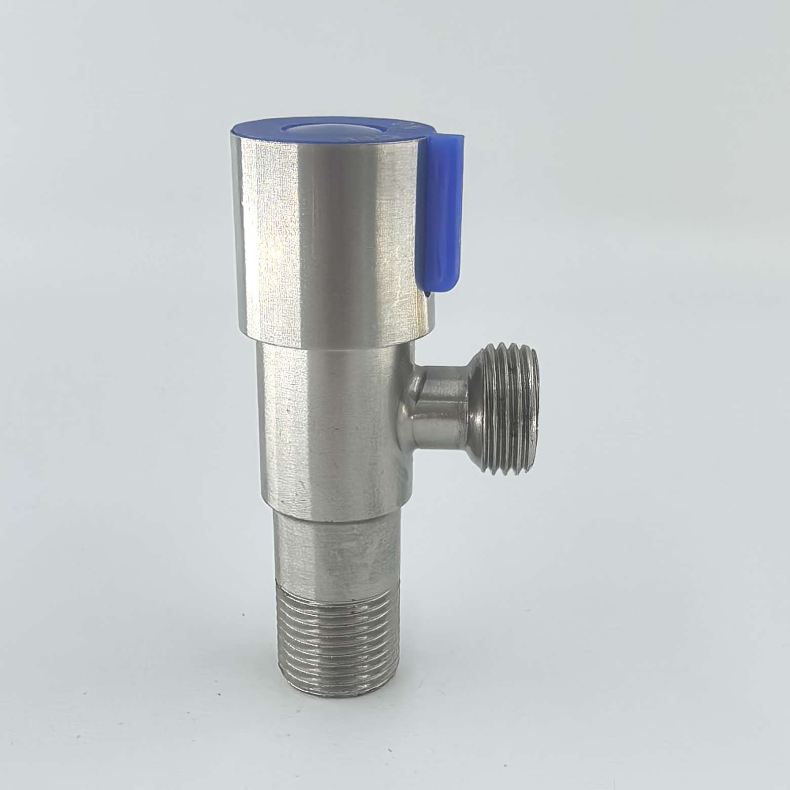Thickened 304 stainless steel Angle valve, explosion-proof, universal cold and hot Angle valve, water stop valve detail image 3