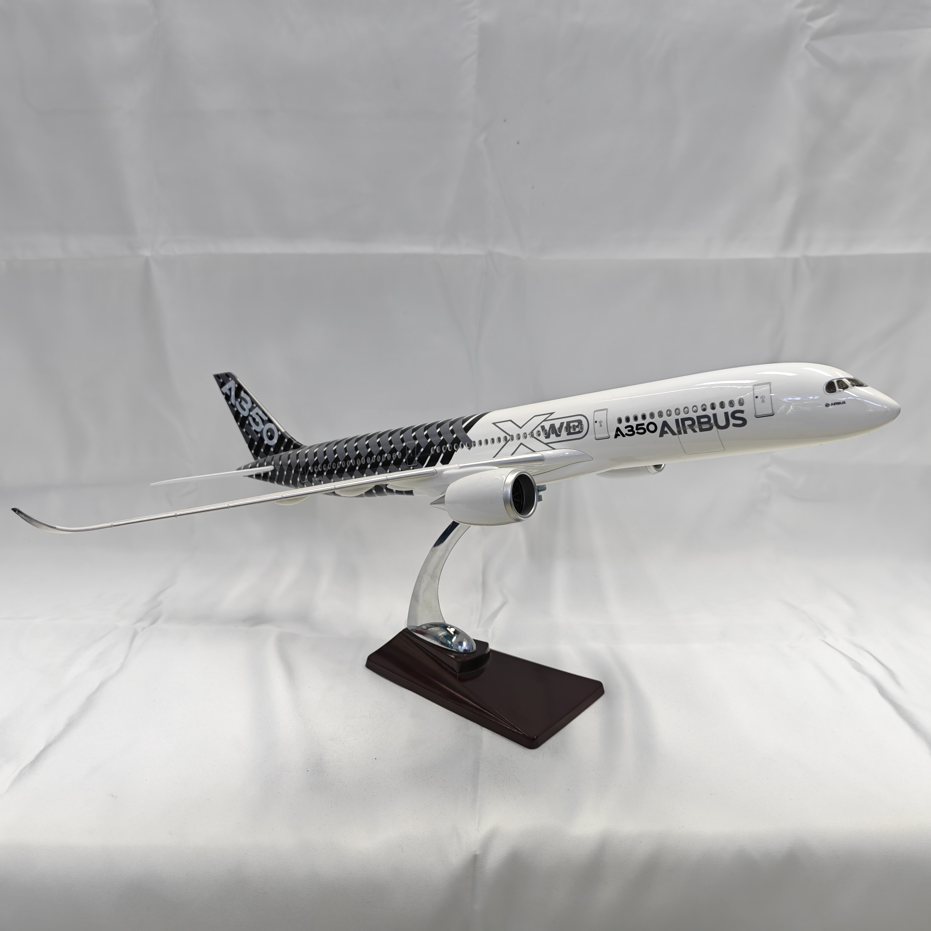 飞机模型（47CM空中客车公司A350碳纤维涂装原型飞机模型）ABS合成塑脂飞机模型 仿真飞机模型 航空 模型 详情4