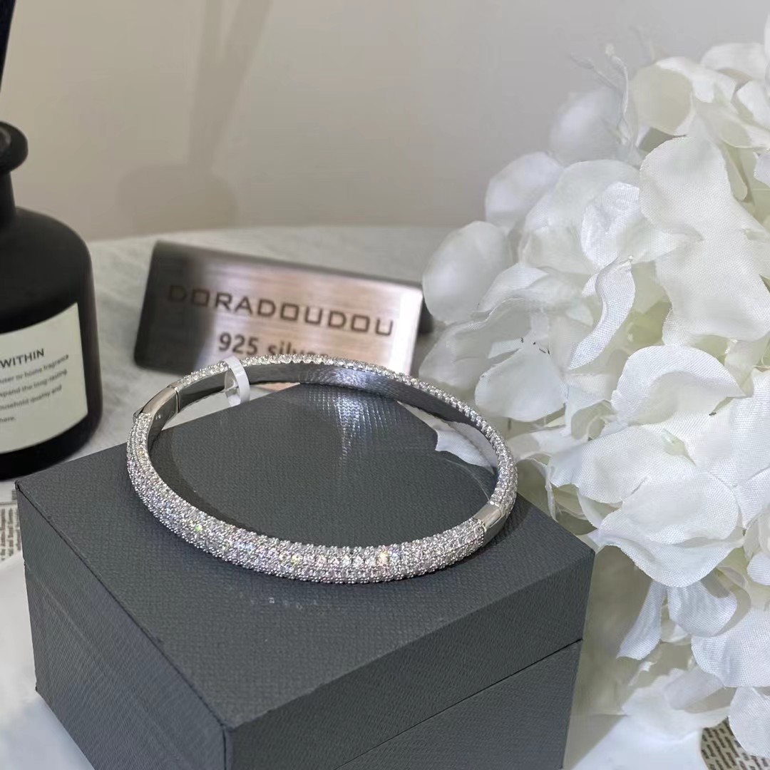 Full diamond bracelet