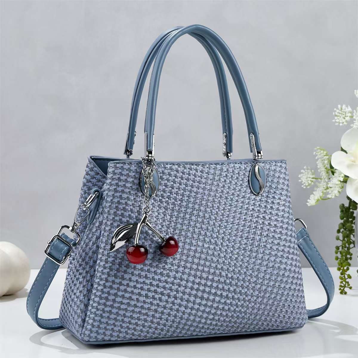 High-quality women's sachets, fashionable crossbody bags for women. PU women's high-quality sachets, fashionable crossbody bags for women detail image 2