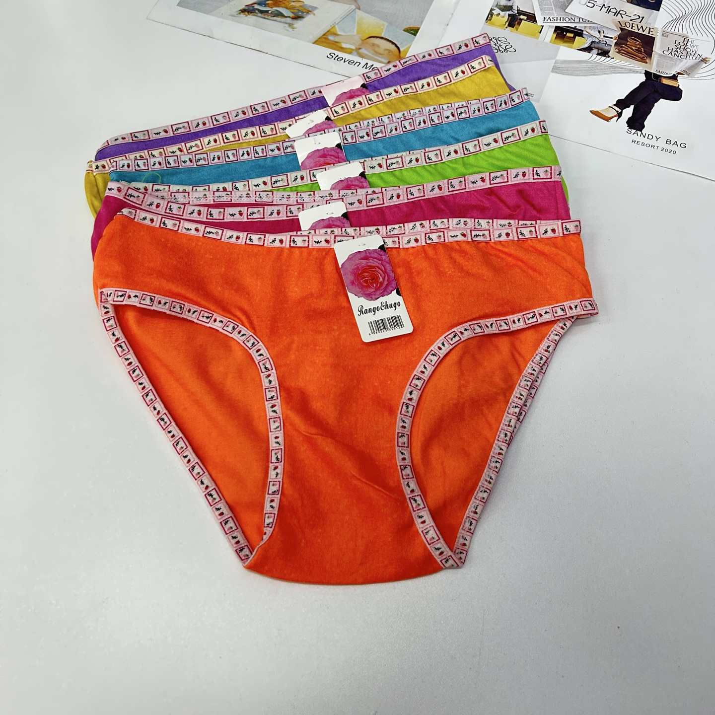 DD-551-27 #L Export Underwear, Women's underwear, Milk silk-screen printed women's underwear, Sexy hemmed women's underwear, women's briefs, underwear, QNI Specification drawing