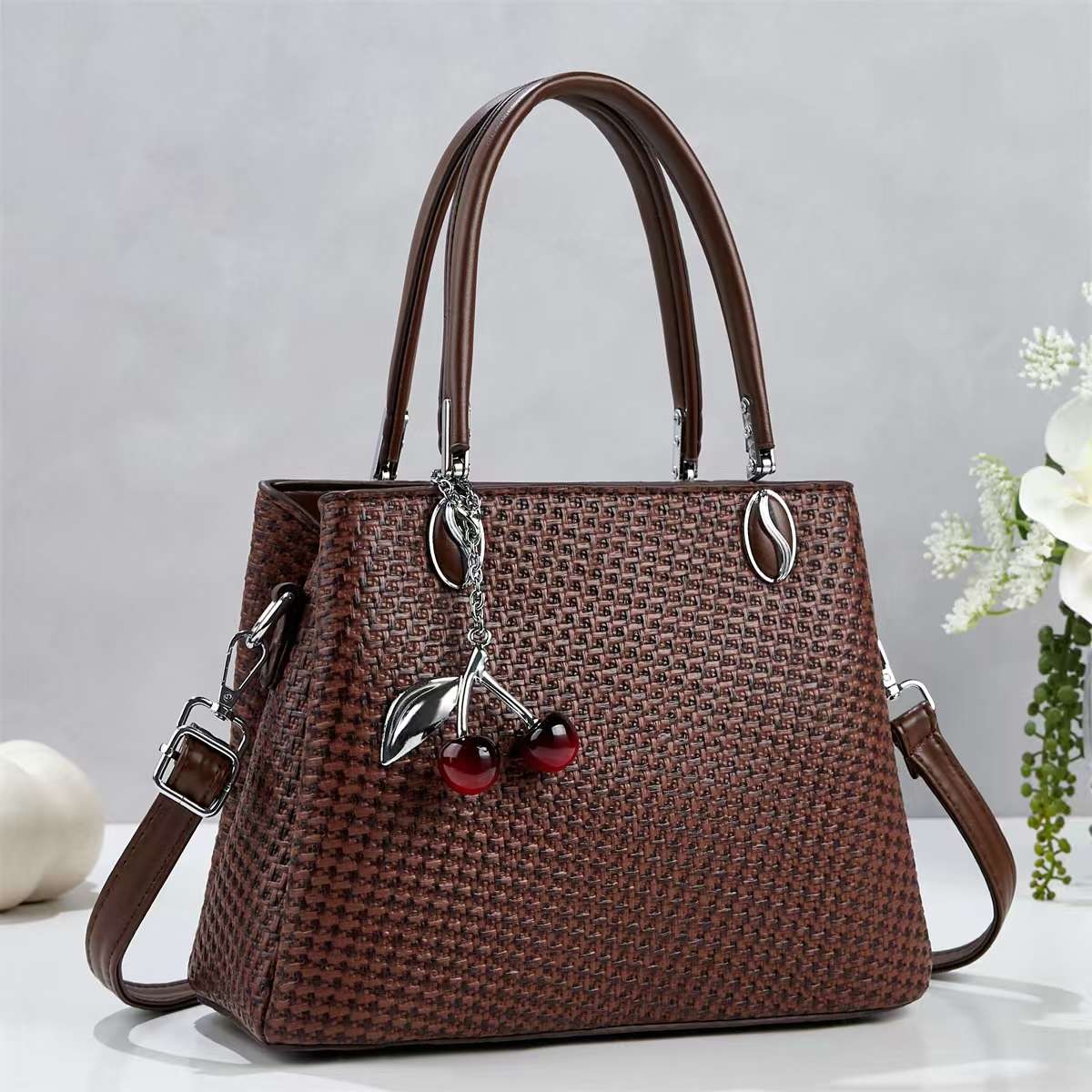 High-quality women's sachets, fashionable crossbody bags for women. PU women's high-quality sachets, fashionable crossbody bags for women detail image 4