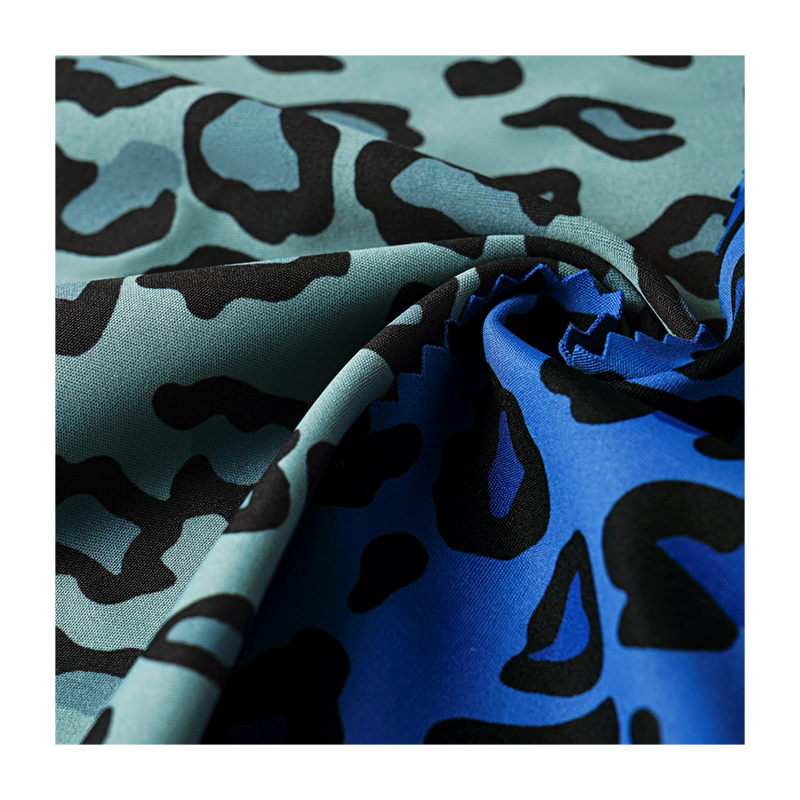 Polyester African floral print fabric with leopard print pattern, home decorative fabric Item Picture