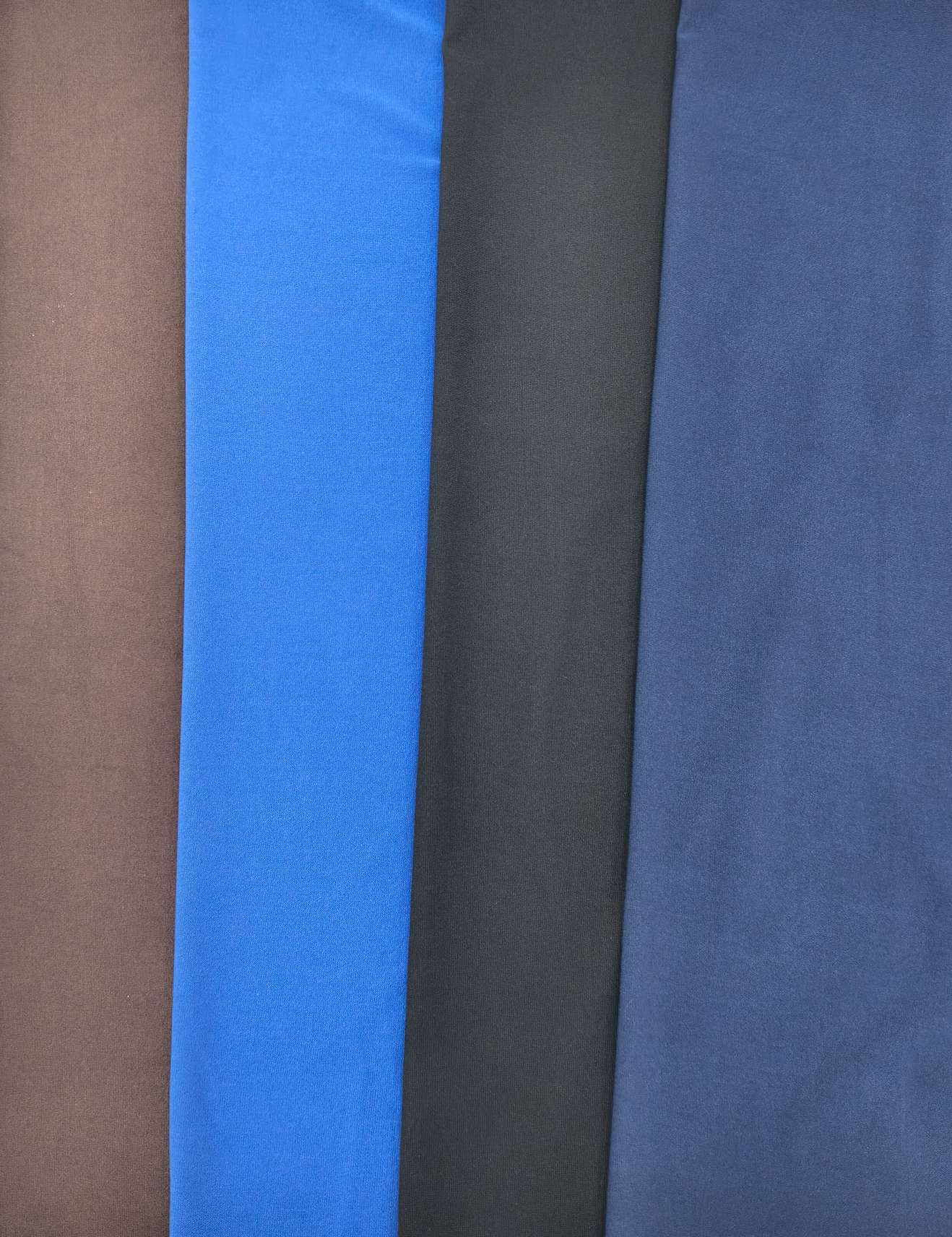 The milk shreds are soft and glutinous. They are extremely comfortable to wear and have a good drape. The milk shreds are smooth and breathable