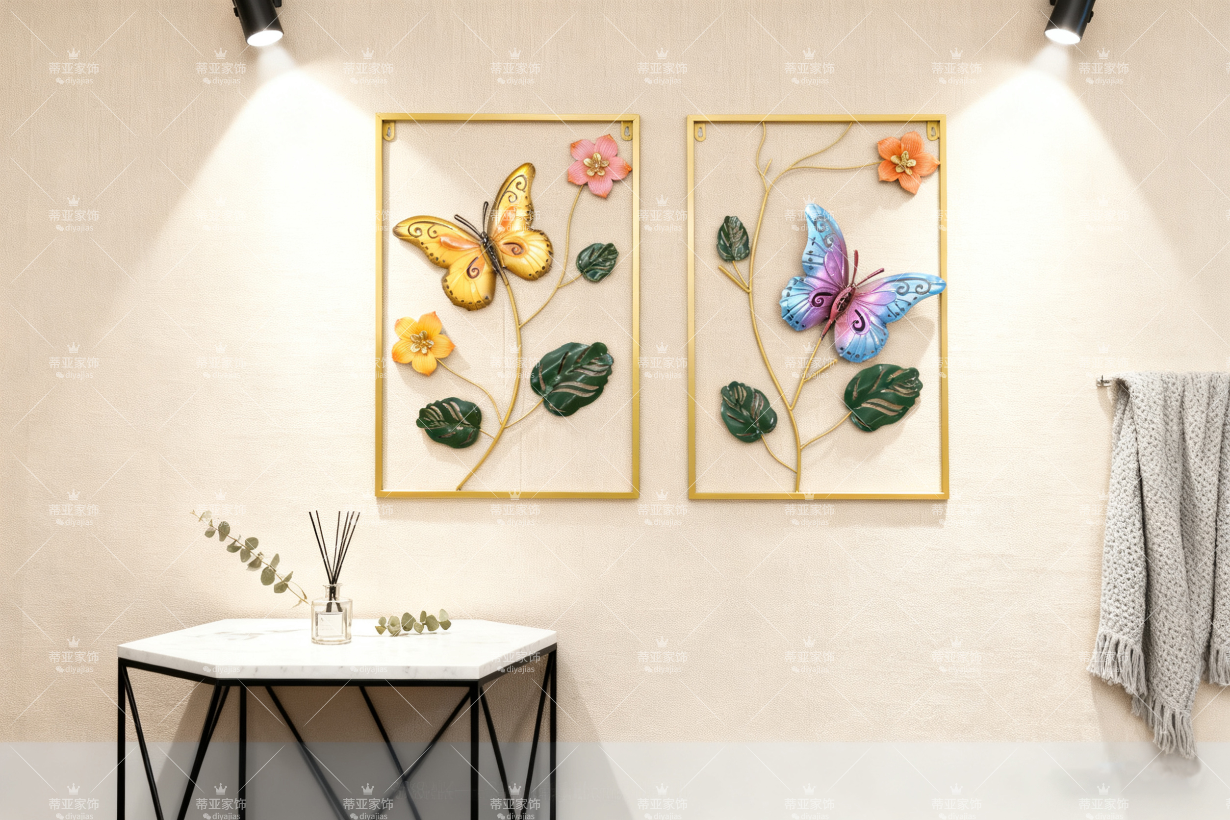 مصنوعات معدنية من زهار الفراشة في الشمال details Picture
