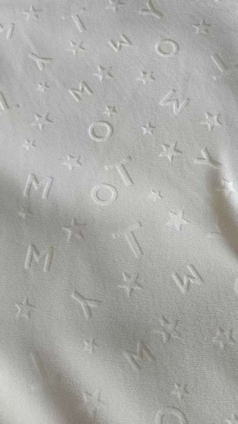 珊瑚绒双面珊瑚绒。珊瑚绒压花印花。珊瑚绒提花双面珊瑚绒。奥利绒提花压花。。双面奥粒绒。详情图12