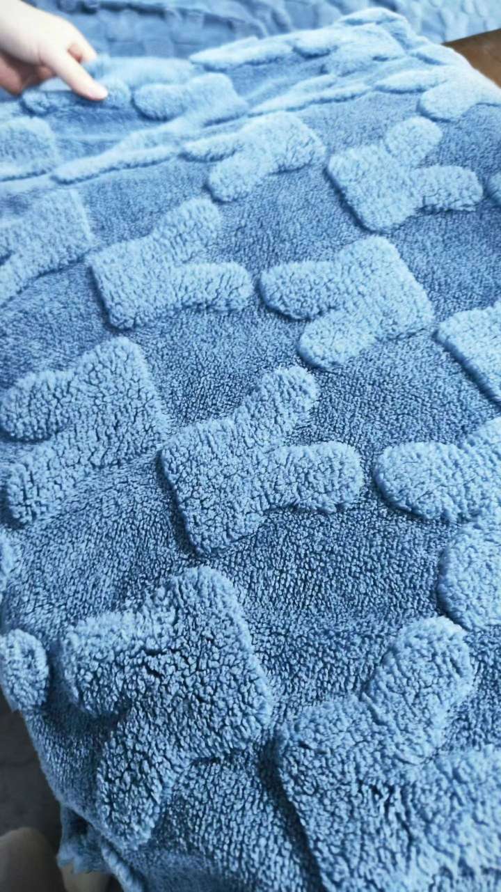 Coral fleece jacquard, Oli fleece jacquard, Oli fleece embossing, coral fleece embossing, double-sided coral fleece jacquard. Fabric jacquard detail image 9