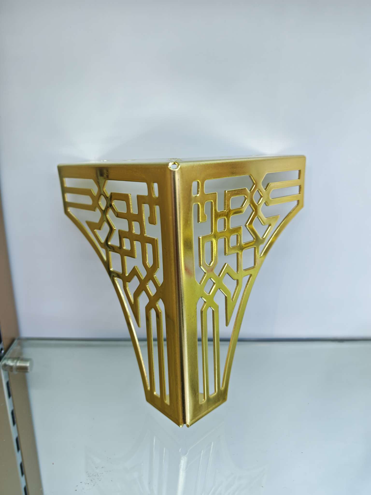 批发金色镂空花纹沙发花脚 铁艺金属玄关家具脚 五金配件床支撑腿 家具五金详情图2