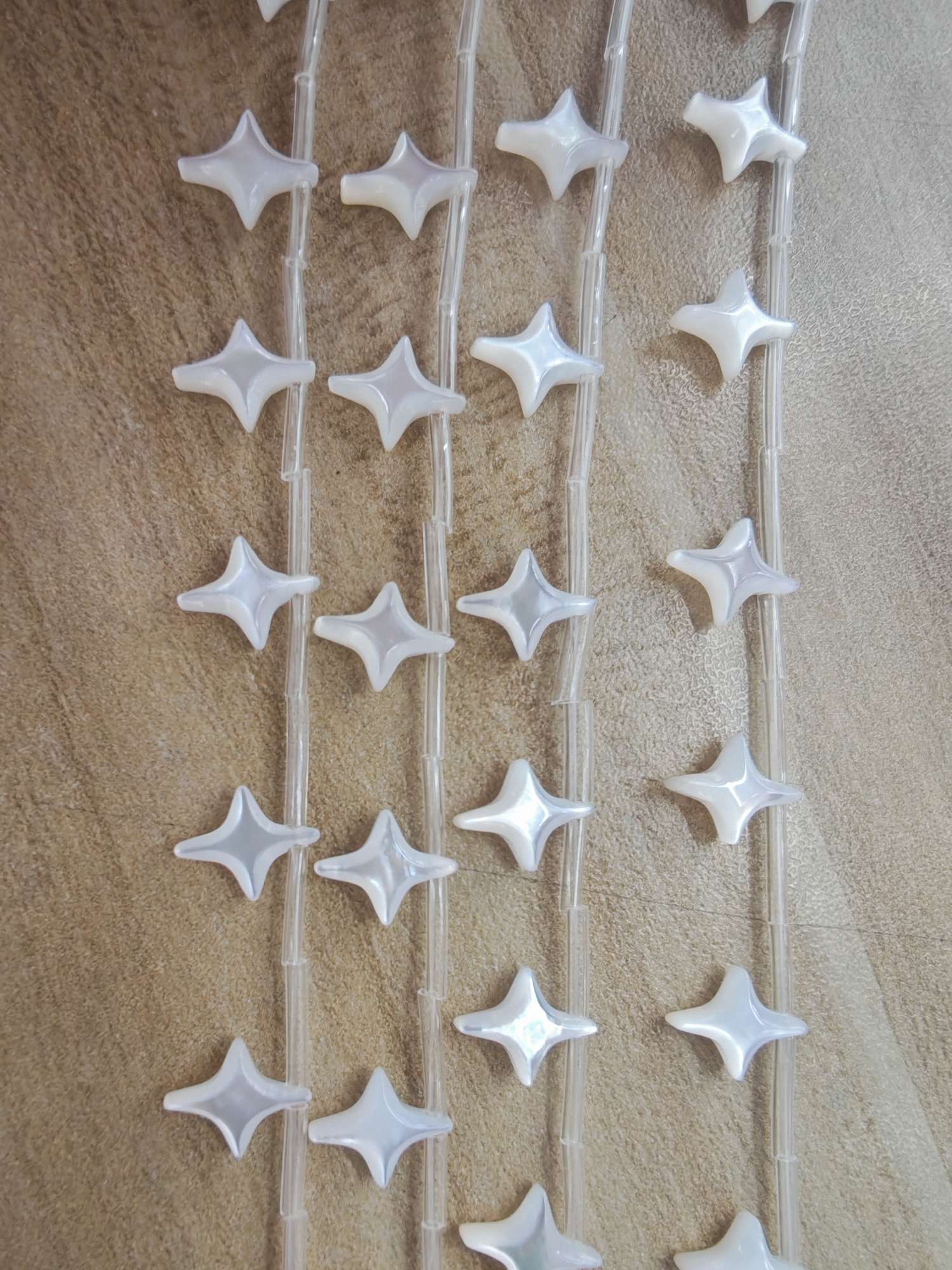 Natural shell white butterfly shell DIY jewelry accessories, four-pointed star trendy toys, handcrafted material packs, necklace accessories, bracelet accessories details Picture