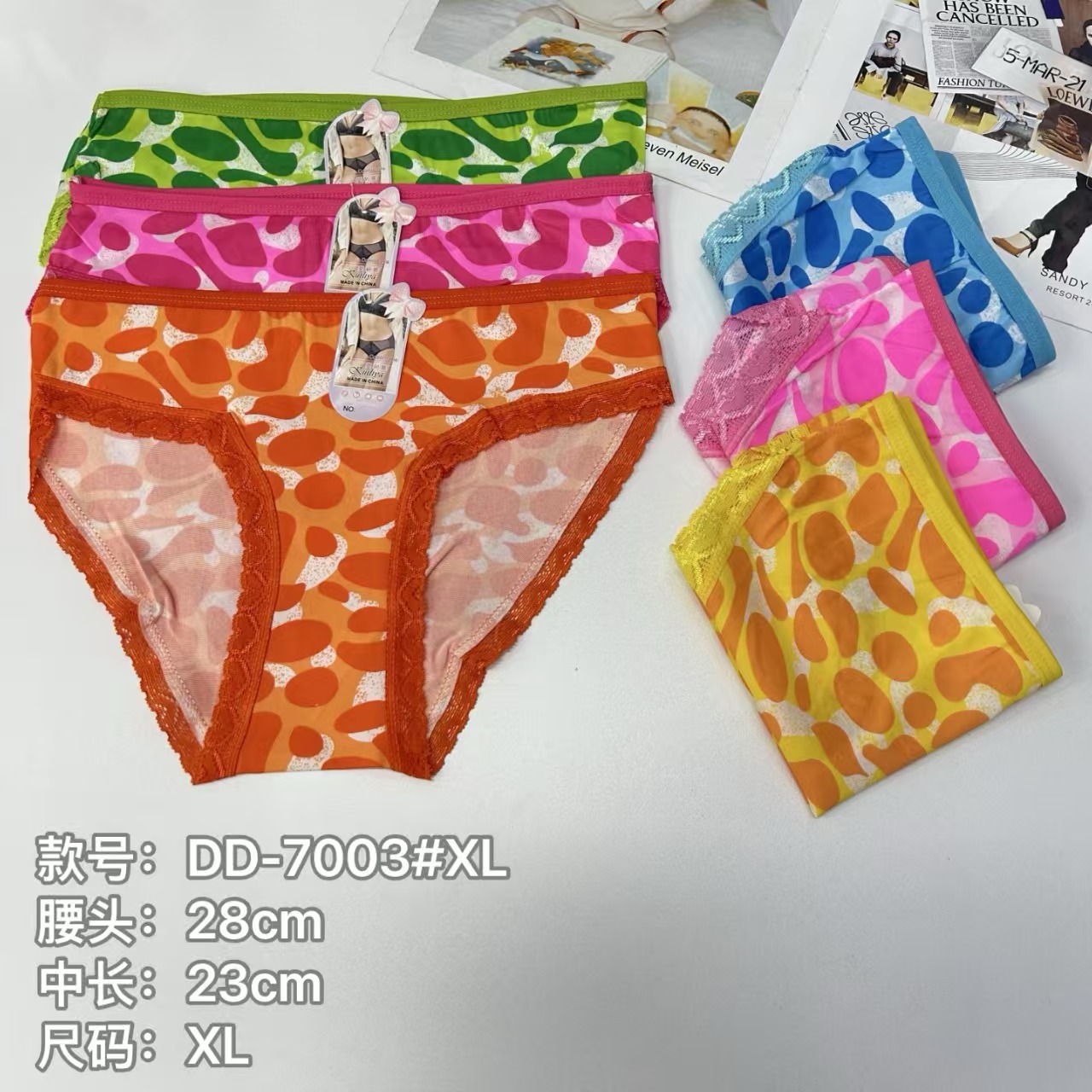 DD-7003 #XL export Underwear, women's underwear, milk silk screen printed lace edge Women's underwear, sexy colorful spotted pattern Women's underwear, Women's briefs, underwear, QNI full figure