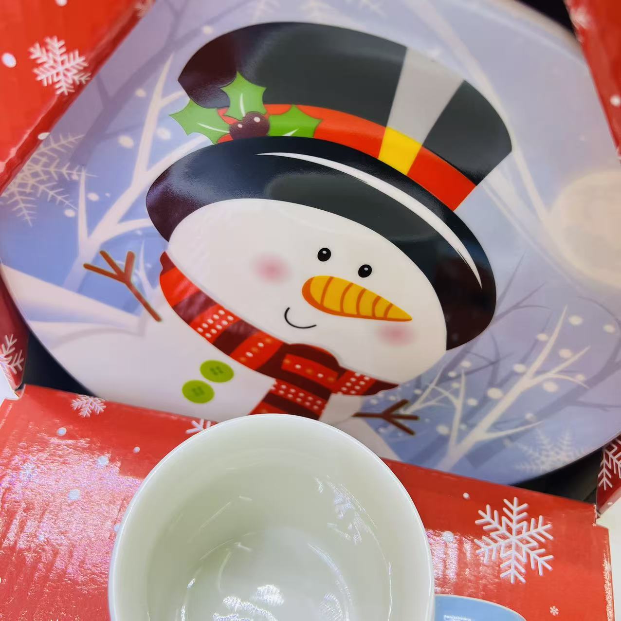 圣诞雪人杯子盘子套装陶瓷圣诞礼品套装咖啡杯奶杯水杯餐盘水果盘点心盘套装详情图5