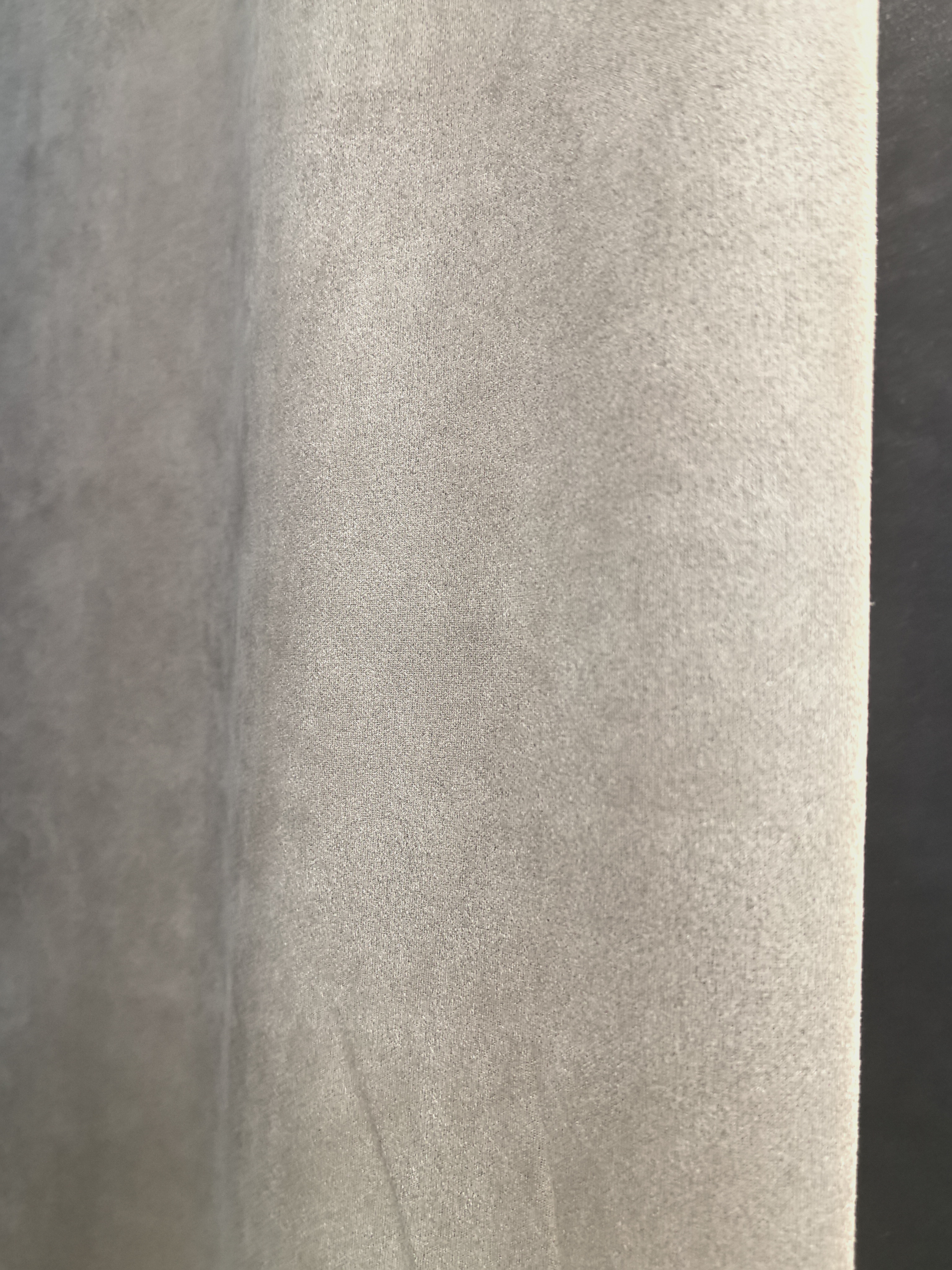 Suede three-dimensional fleece air layer fabric is a classic and timeless fabric for clothing, shoes and hats Specification image