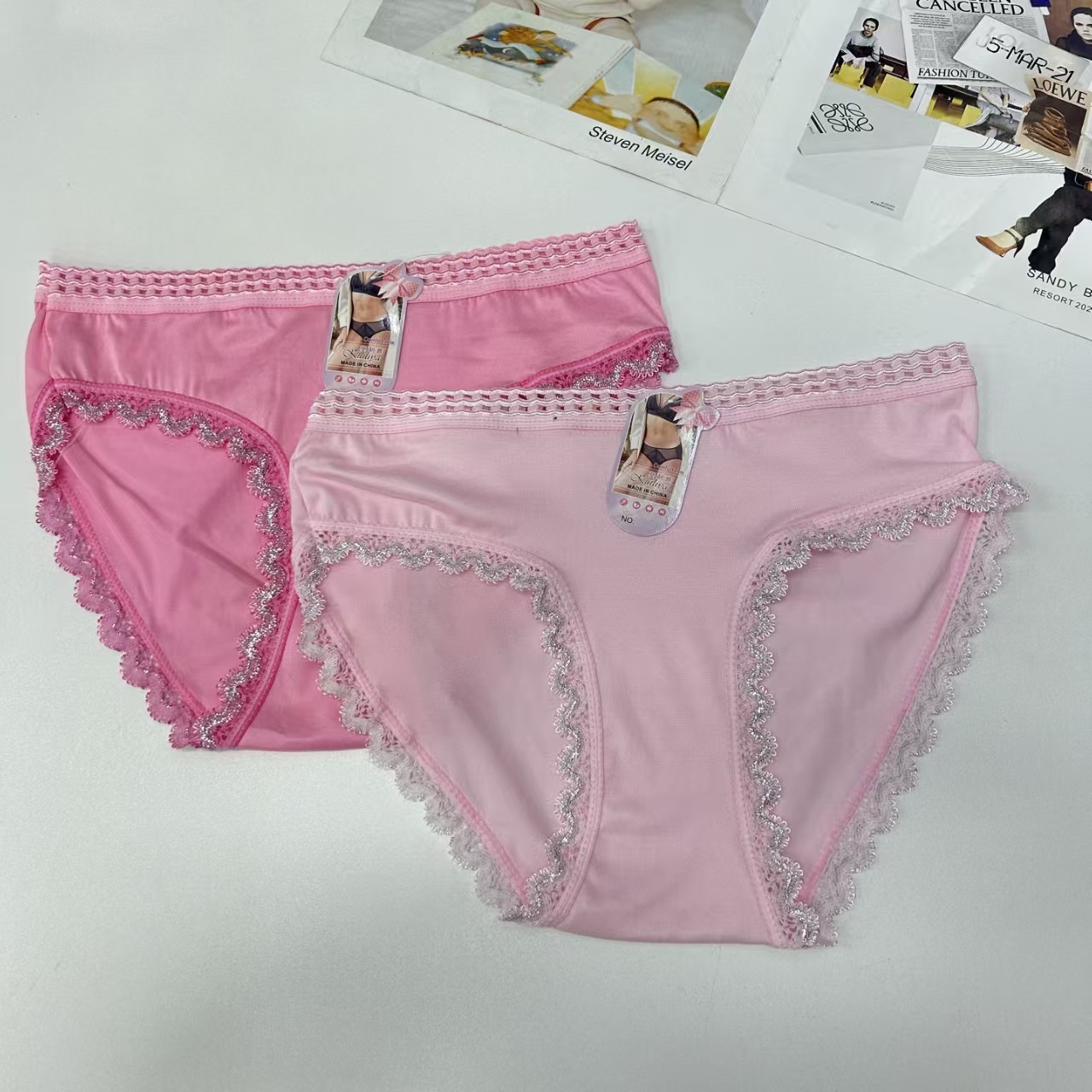 DD-551-4 #XL Export Underwear, Women's underwear, Milk Silk Print lace edge Women's underwear, Sexy solid color Women's underwear, Women's briefs, underwear QNI details Picture