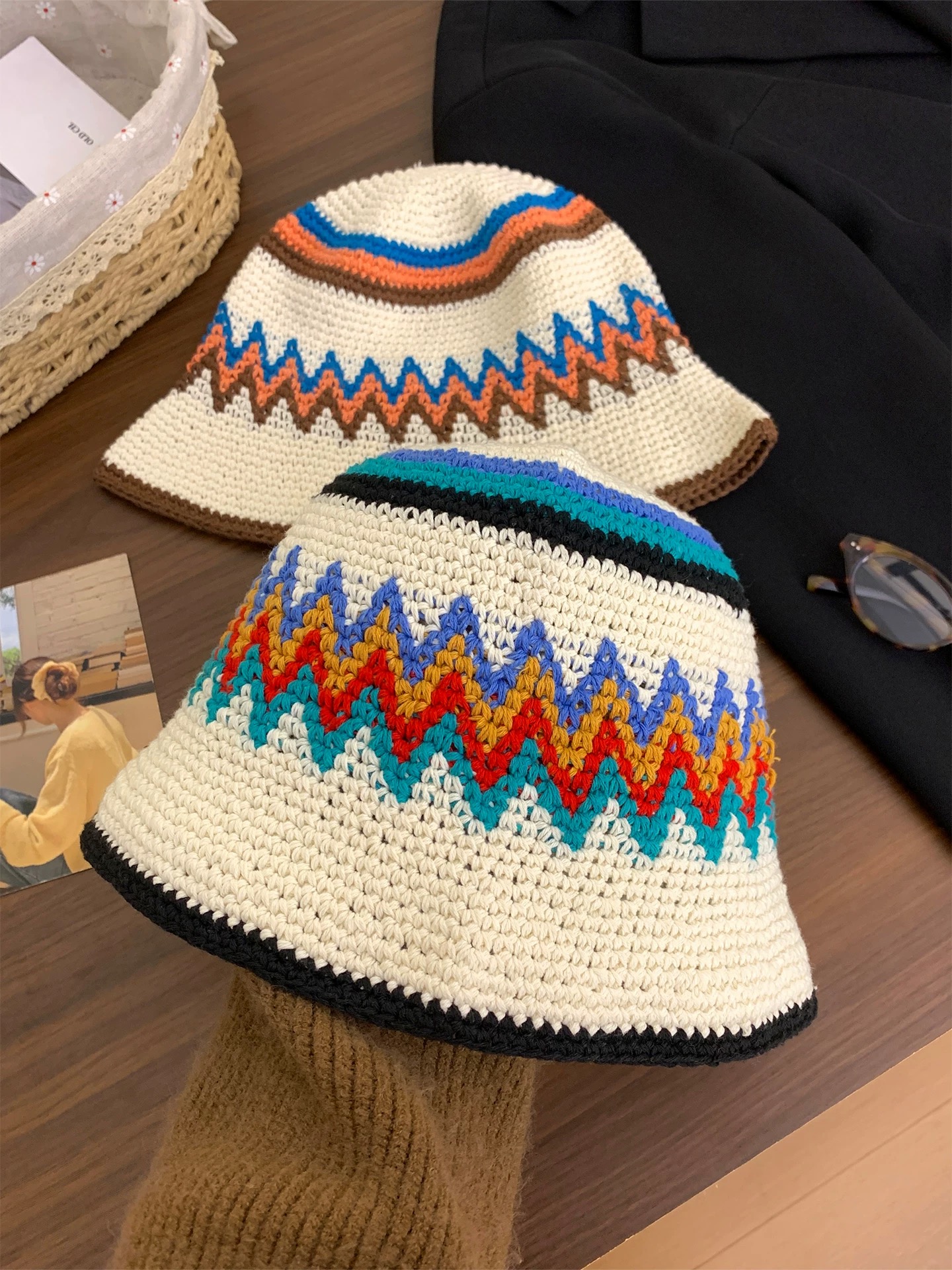 Dopamine-colored knitted fisherman hat for women Spring 2026 new style, fashionable and versatile basin hat, face-enhancing small bucket hat Item Picture