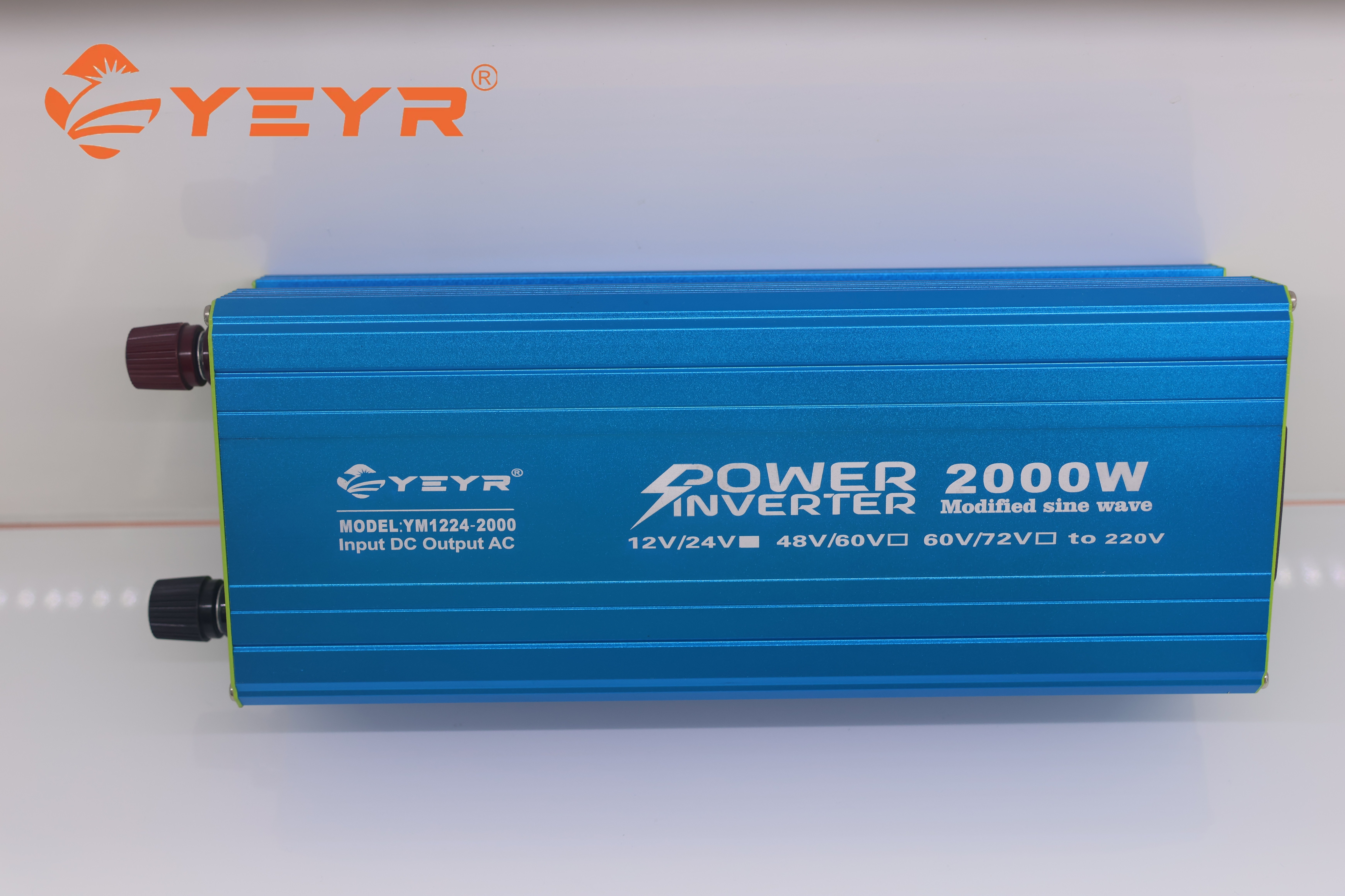 YEYR2000W blue power inverter 12V/24V-220V household photovoltaic inverter