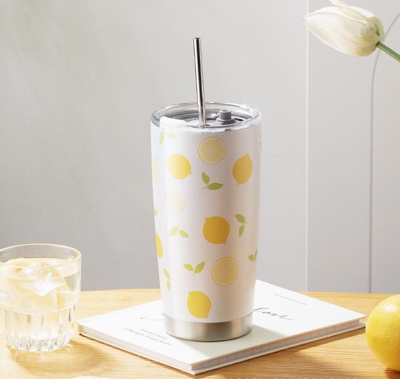 Stainless steel insulated water cup with straw detail image 4