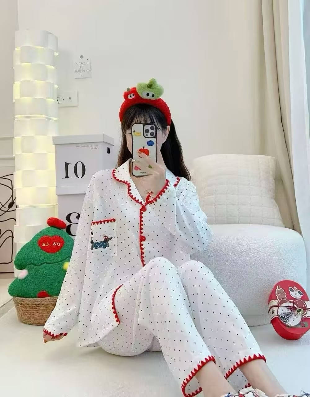 Fashionable and comfortable women's home wear, pajama set, long pants, warm women's pajama home wear