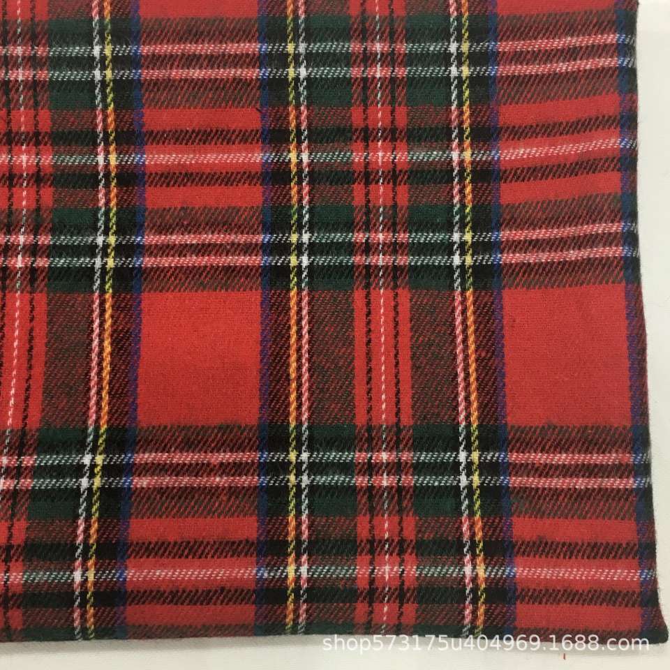 Christmas checkered flannel shirt fabric, pleated skirt, shoes, hats, bags fabric, polyester-cotton blended yarn-dyed checkered fabric, durable and attractive