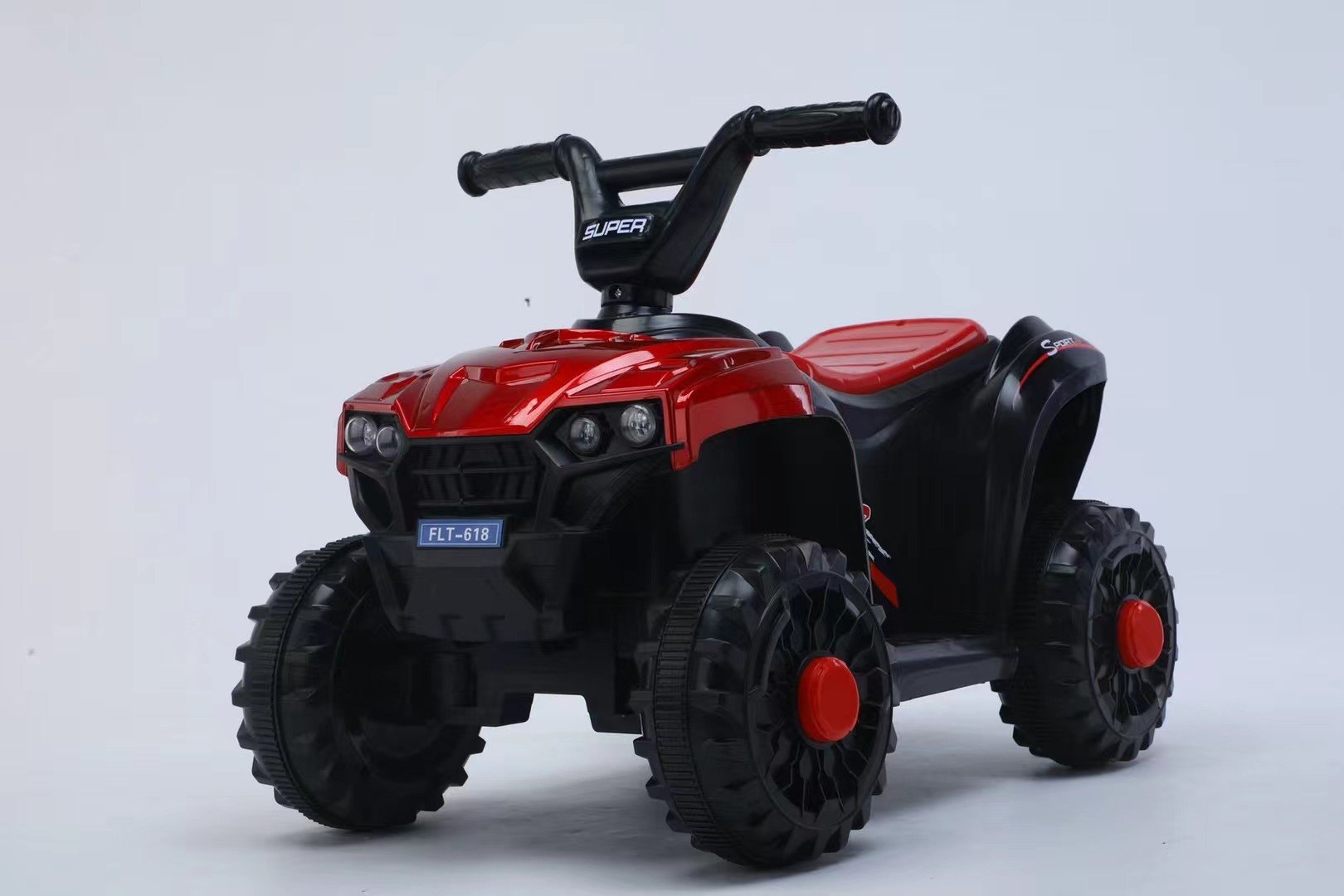 Infant and toddler children's electric vehicle, four-wheel baby remote control car, two-person four-wheel drive off-road vehicle, children's swing stroller, children's electric vehicle, four-wheel vehicle, passenger stroller, children's car, children's car Specification drawing