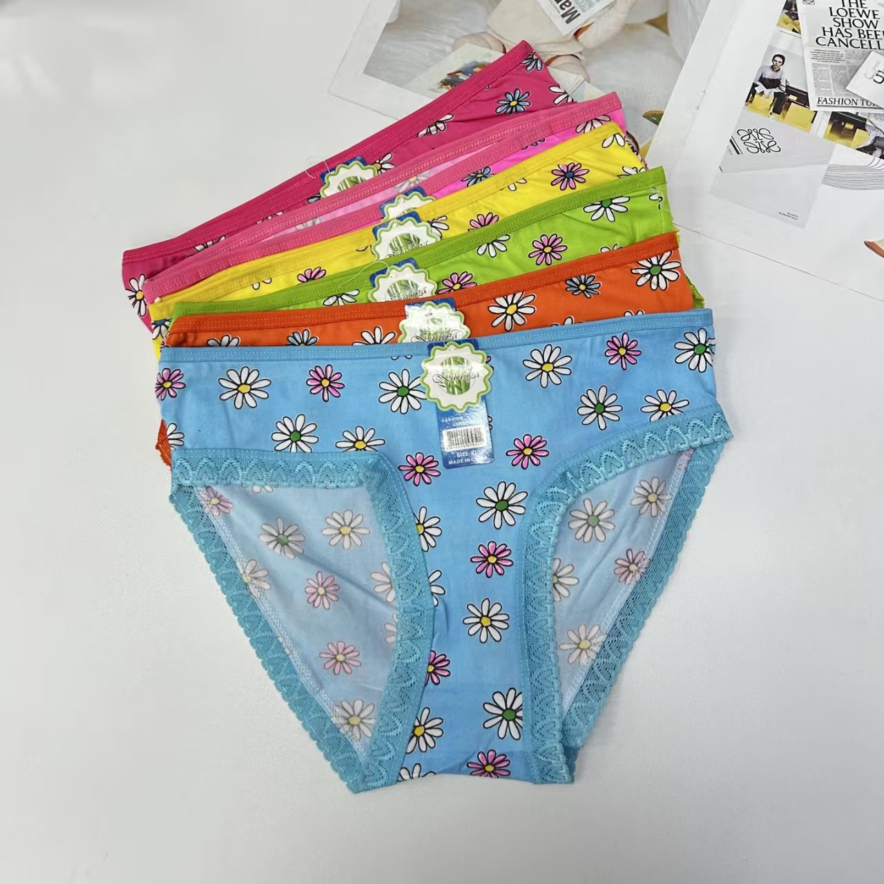 DD-8540 #XL export Underwear, Women's underwear, Milk Silk screen printed lace edge Women's underwear, Sexy printed Women's underwear, Women's briefs, underwear, QNI Specification drawing