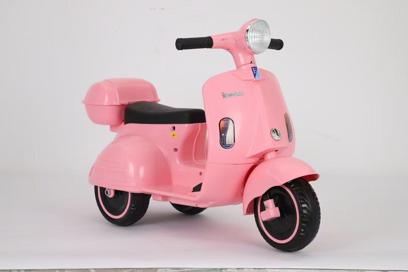 New electric toy cars, new children's electric toy cars with lights and music, new motorcycles full figure