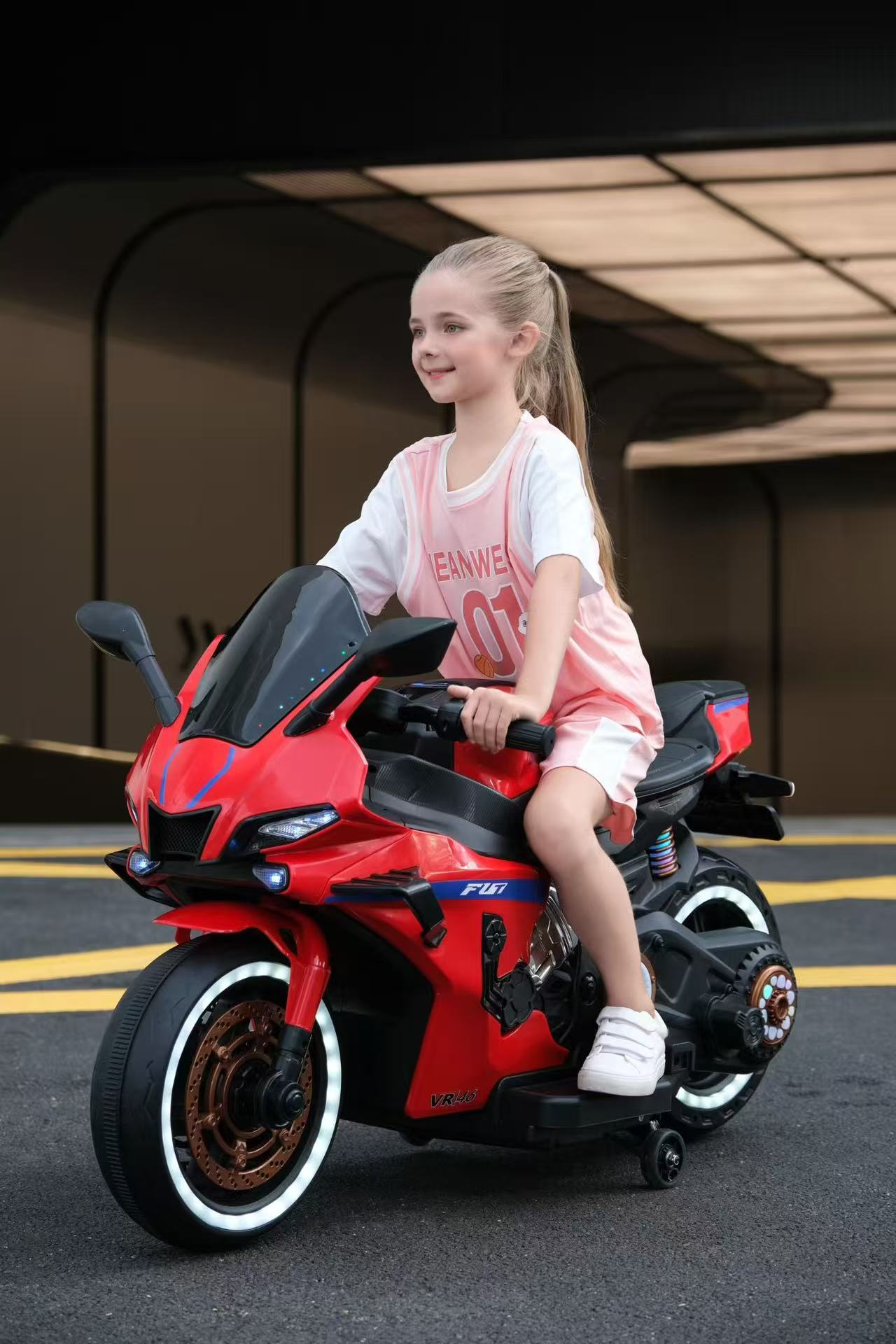 Little girl children's electric toy car, electric motorcycle, light and music, step on the accelerator, increase the body, electric motorcycle, electric vehicle, 125cc, light and portable mobility vehicle, strong range, children's car, children's car Specification drawing