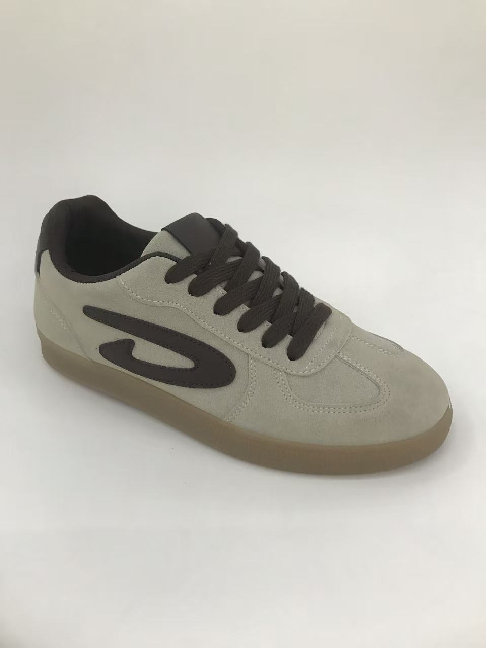 Sports shoes are breathable, lightweight, comfortable, anti-slip and versatile for women details Picture