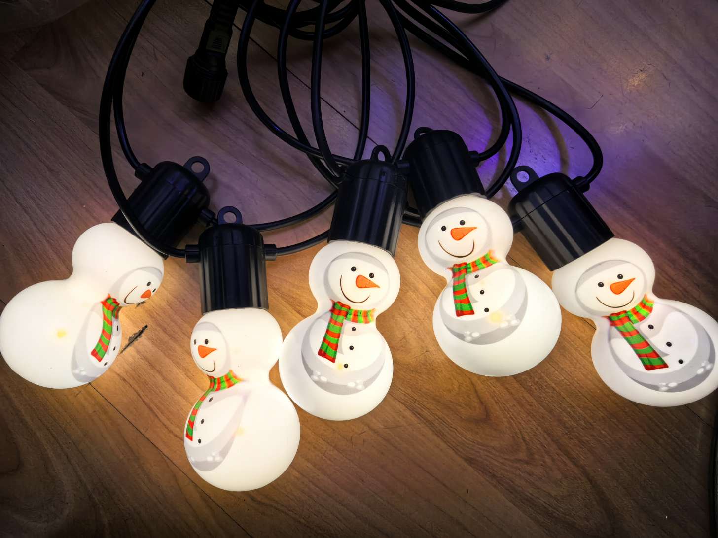 Old man, Snowman outdoor and indoor waterproof Christmas decorative lights, 10 lights, 5 meters detail image 3
