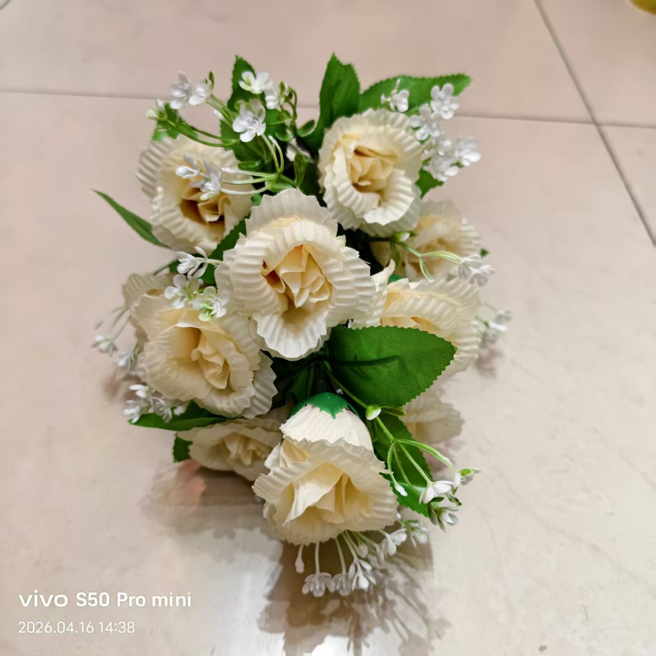 手工编织仿玫瑰花/玫瑰仿真/仿真花/花园/礼品仿真花白底实物图