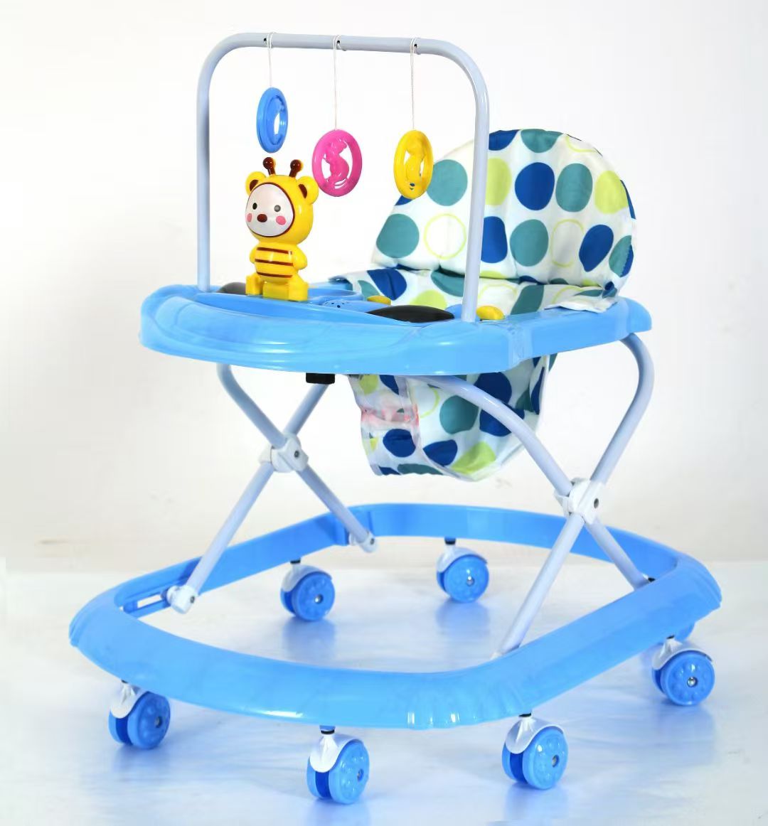 babycare baby walker is a must-have for walking kids. The anti-slip handrails can be adjusted in height for safety and stability