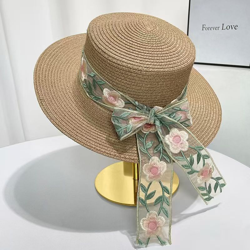 Ladies' new flat-topped straw hat, colorful lace bow ribbon straw hat, beach hat, sun hat, sunshade hat, seaside vacation, travel, daily outdoor leisure urban style