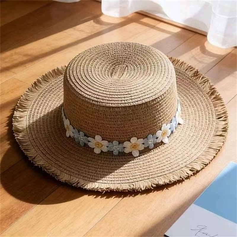 Lafite grass woven straw hat, flat top straw hat, beach hat, sun protection and shade hat, straw woven basket, natural, breathable and sun protection, suitable for seaside vacation, traveling, outdoor leisure and daily wear