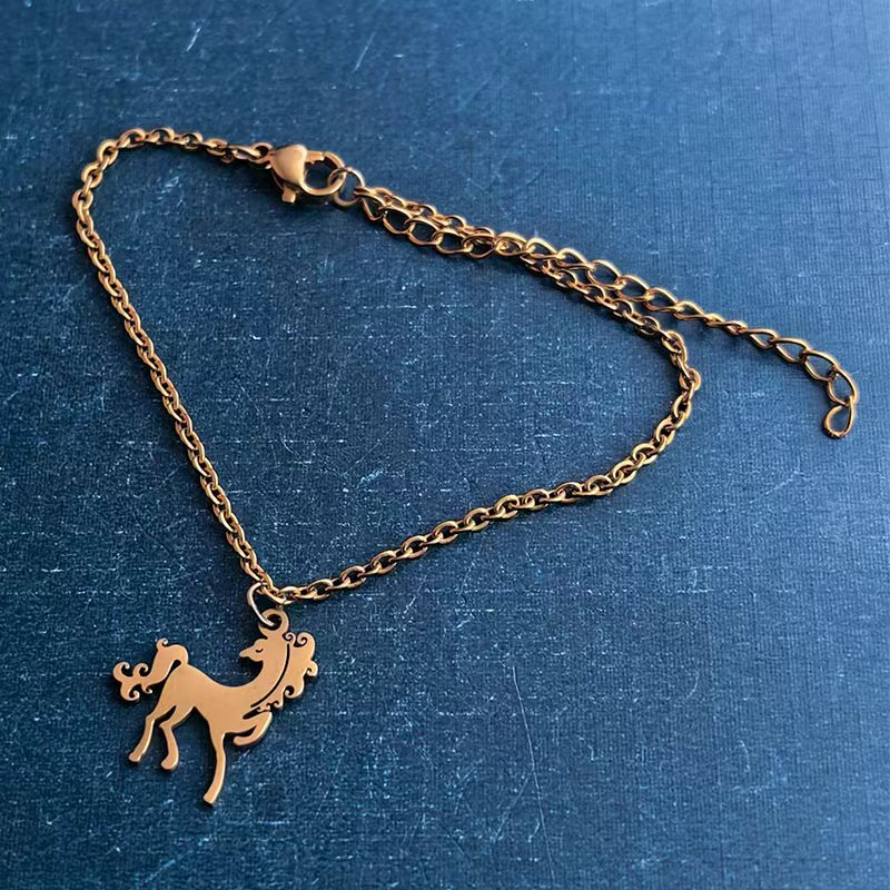 Cross-border foreign trade titanium steel and stainless steel DIY jewelry accessories, animal turning back, horse necklaces, bracelets, pendants and pendants, trendy Item Picture