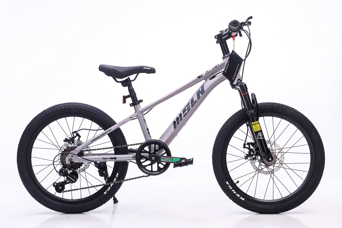 Children's bicycles: 20-inch children's bicycles, lightweight, durable and anti-slip tires, suitable for children aged 3 to 12. Cross-border wholesale. Adult mountain bicycles: 26-inch new smooth gear shifting. Student bicycles: 24-speed gear shifting Item Picture