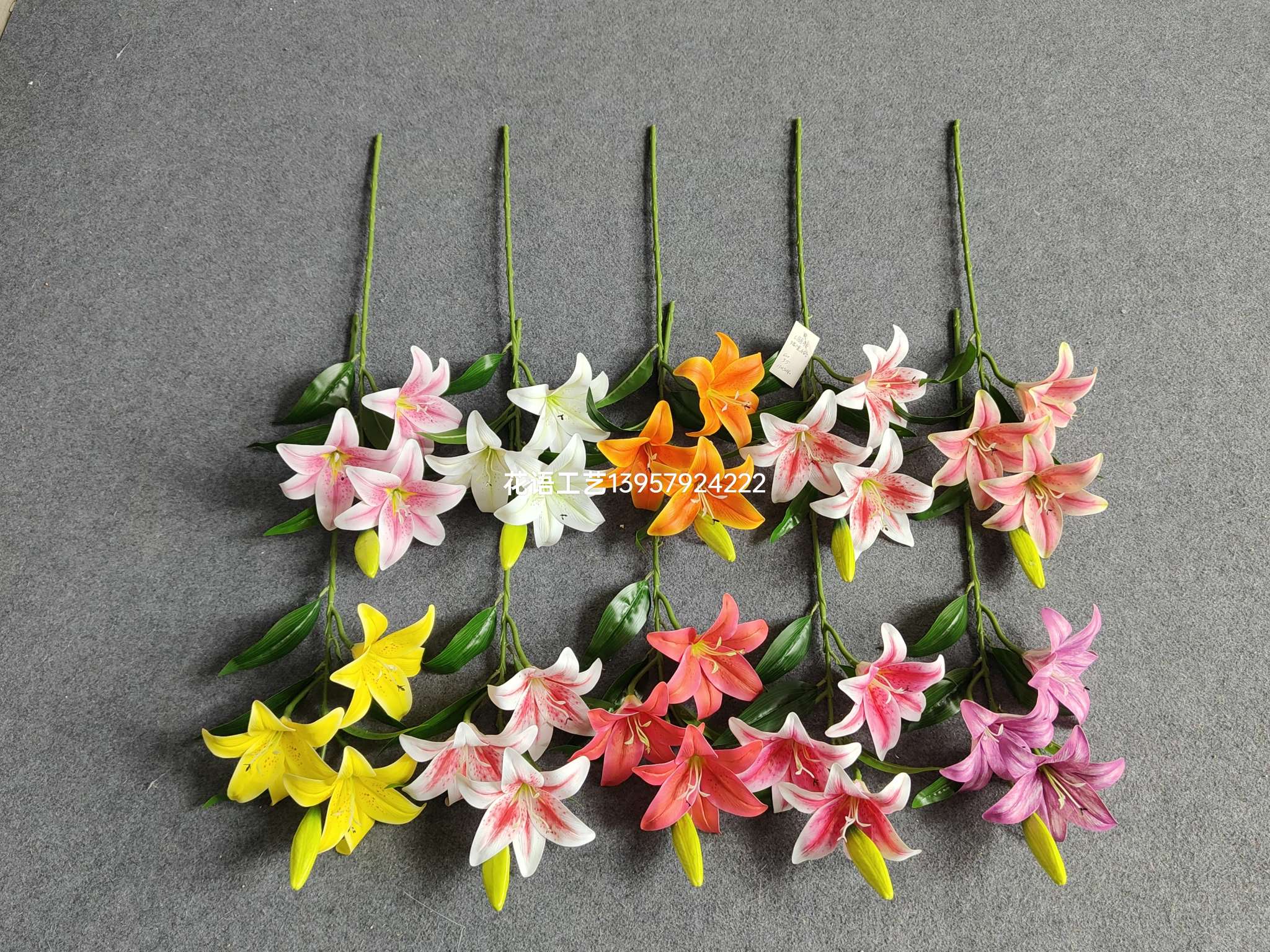 仿真百合花仿真花假花高档绢花客厅摆件餐桌电视柜摆设装饰婚庆仿真花假花仿真花装饰花